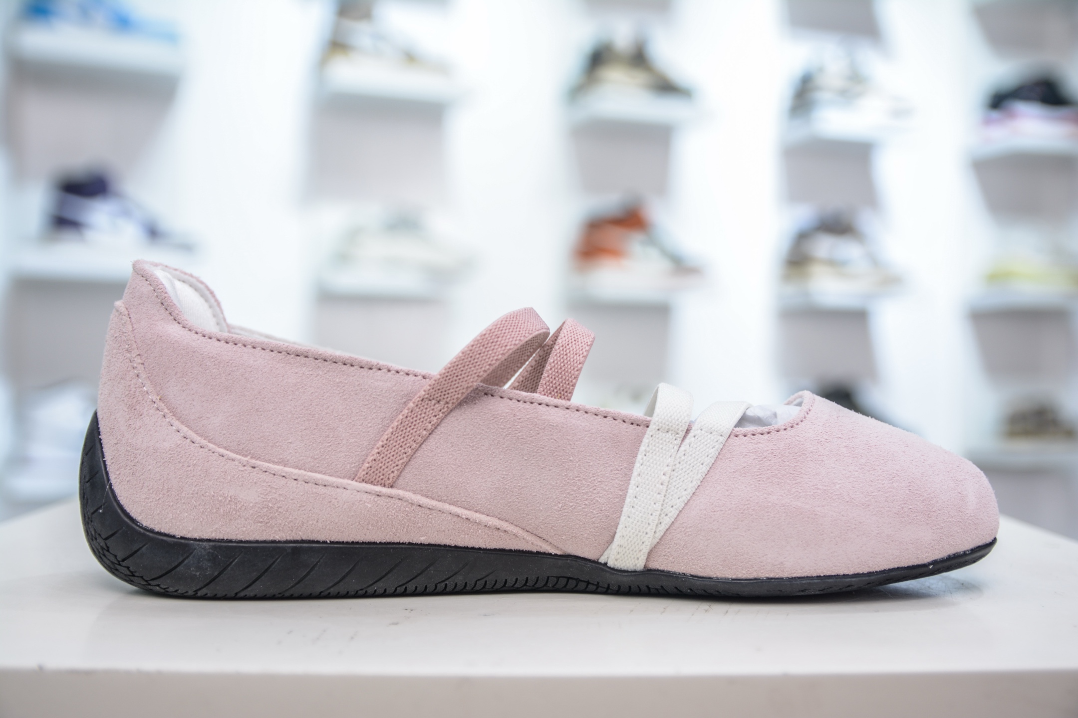 180 TOP纯原 PUMA Speedcat Ballerina 彪马柔软舒适防滑耐磨低帮生活休闲鞋芭蕾舞鞋单鞋玛丽珍鞋 401287-01-Chinese UA Cheap High Quatity Brand Clothes Bags handbags Sneakers wholesale wholesaler seller from China Factory suppliers Fashion Clothing Shoes best Quality Beautiful Price 180 TOP纯原 PUMA Speedcat Ballerina 彪马柔软舒适防滑耐磨低帮生活休闲鞋芭蕾舞鞋单鞋玛丽珍鞋 401287-01