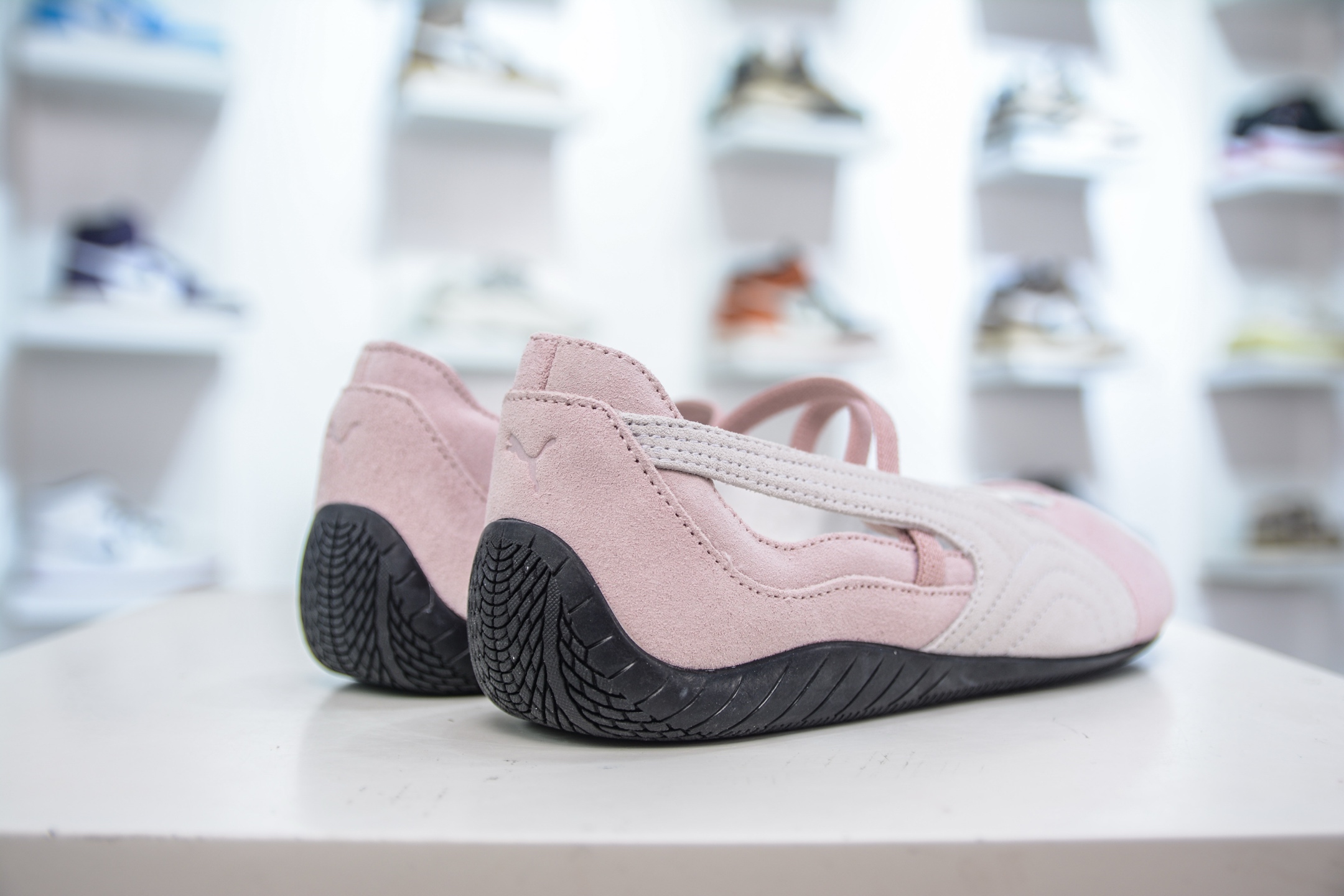 180 TOP纯原 PUMA Speedcat Ballerina 彪马柔软舒适防滑耐磨低帮生活休闲鞋芭蕾舞鞋单鞋玛丽珍鞋 401287-01-Chinese UA Cheap High Quatity Brand Clothes Bags handbags Sneakers wholesale wholesaler seller from China Factory suppliers Fashion Clothing Shoes best Quality Beautiful Price 180 TOP纯原 PUMA Speedcat Ballerina 彪马柔软舒适防滑耐磨低帮生活休闲鞋芭蕾舞鞋单鞋玛丽珍鞋 401287-01