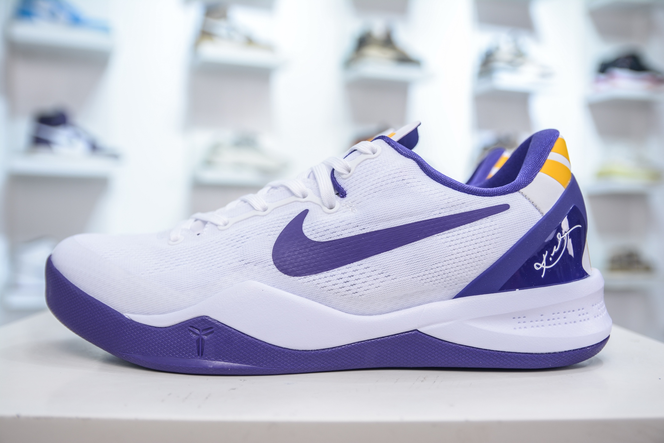 380 TOP纯原 NK Zoom Kobe Ⅷ System 科比8代复刻实战运动低帮文化篮球鞋 湖人白紫 HF7485-001-Chinese UA Cheap High Quatity Brand Clothes Bags handbags Sneakers wholesale wholesaler seller from China Factory suppliers Fashion Clothing Shoes best Quality Beautiful Price 380 TOP纯原 NK Zoom Kobe Ⅷ System 科比8代复刻实战运动低帮文化篮球鞋 湖人白紫 HF7485-001