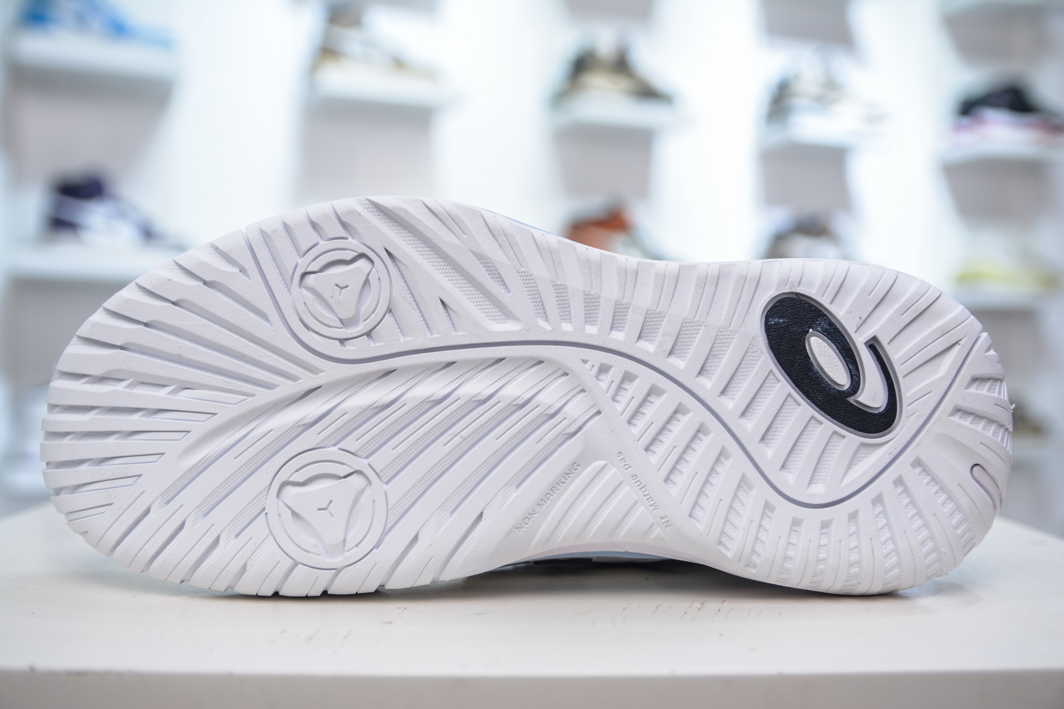 Asics Gel-Resolution X White Running Shoes - Lightweight and Comfortable 5 i1750431418928 7930 0 4