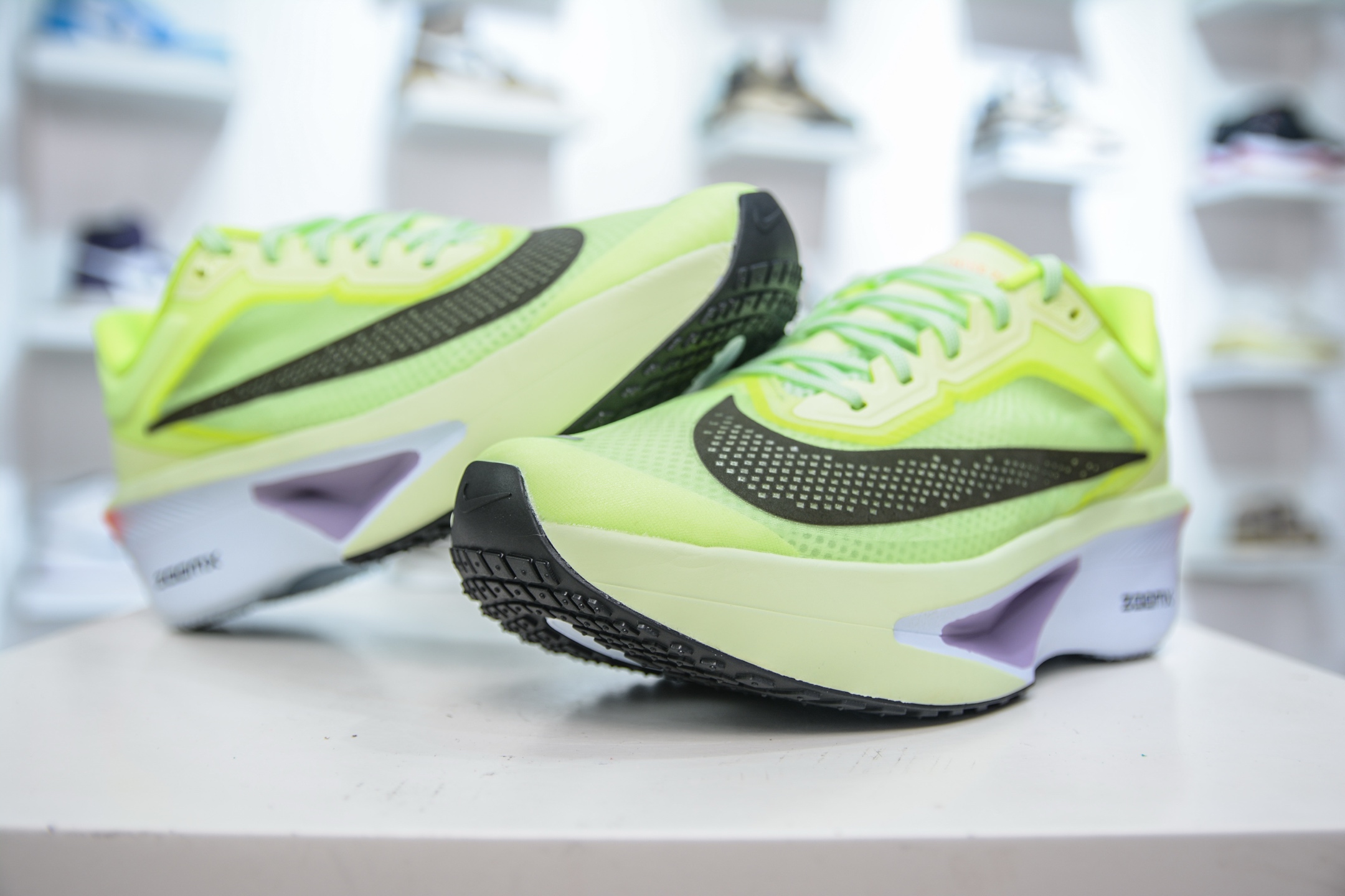 Nike Zoom Fly 6 Lightweight Running Shoes - Flyknit Low Top Sneakers 4 i1750432099316 5400 0 3