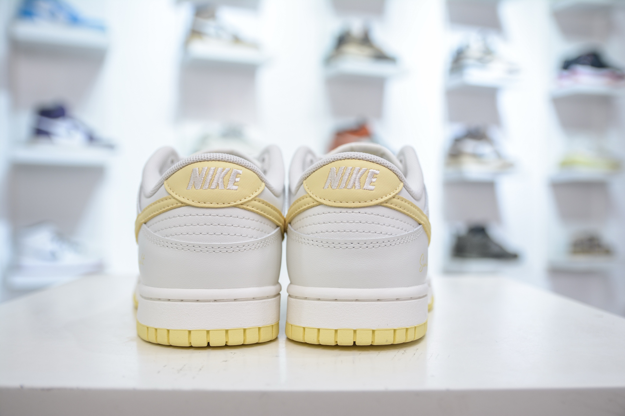 Nike Dunk Low 'Cloud Yarn Honey Realm' Lemon Yellow Women's Shoes 3 i1750432211688 7466 0 1