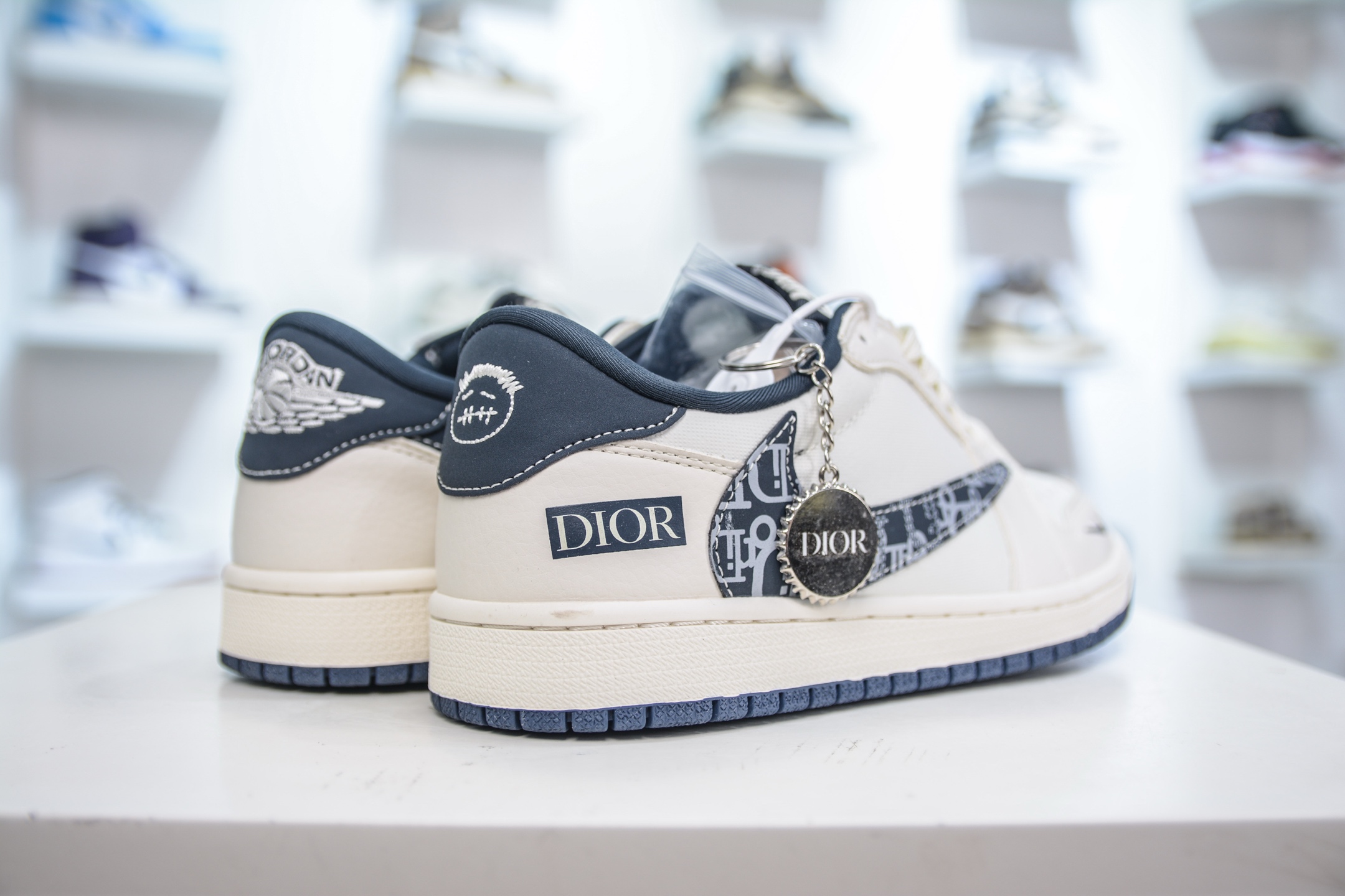 TS x Air Jordan 1 Low x Dior White & Navy Custom Sneakers Collab 6 i1750522488048 347 0 5