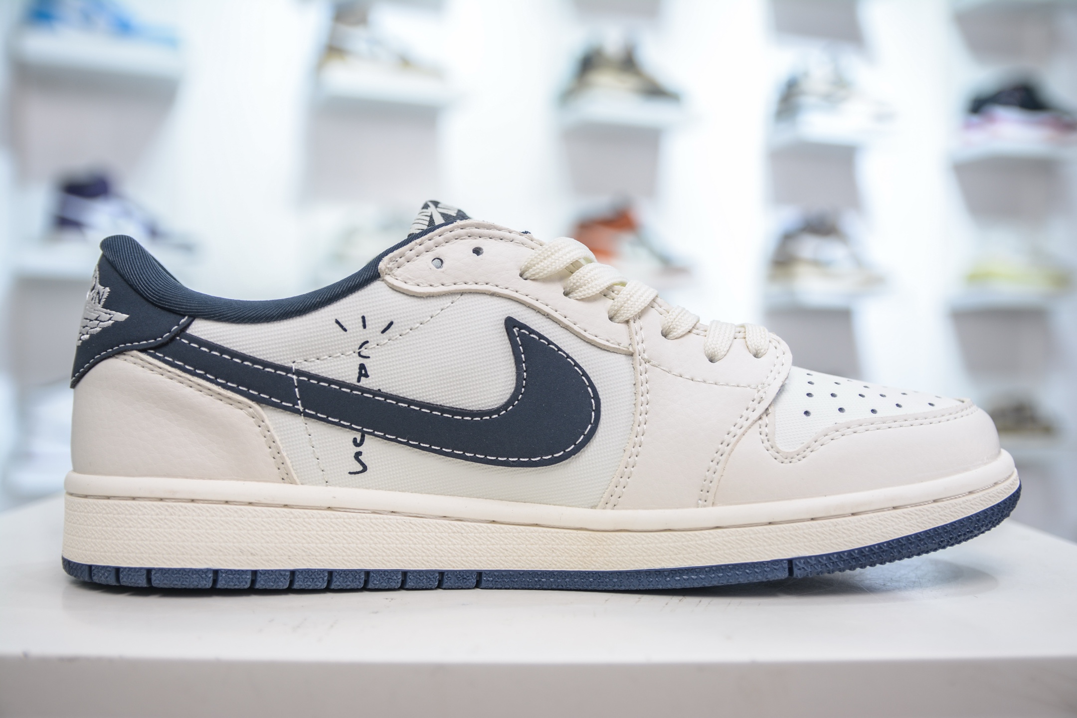 TS x Air Jordan 1 Low x Dior White & Navy Custom Sneakers Collab 3 i1750522491306 7909 0 2