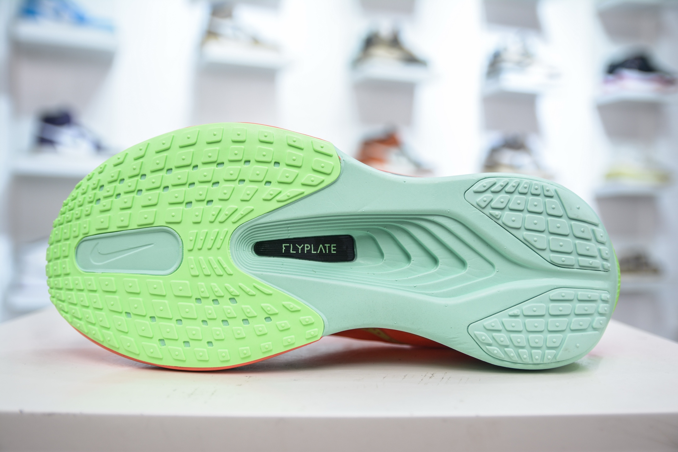 Nike Zoom Fly 6 Lightweight Running Shoes - Flyknit, Low Top, Casual, Sneakers 6 i1750522772065 2947 0 4