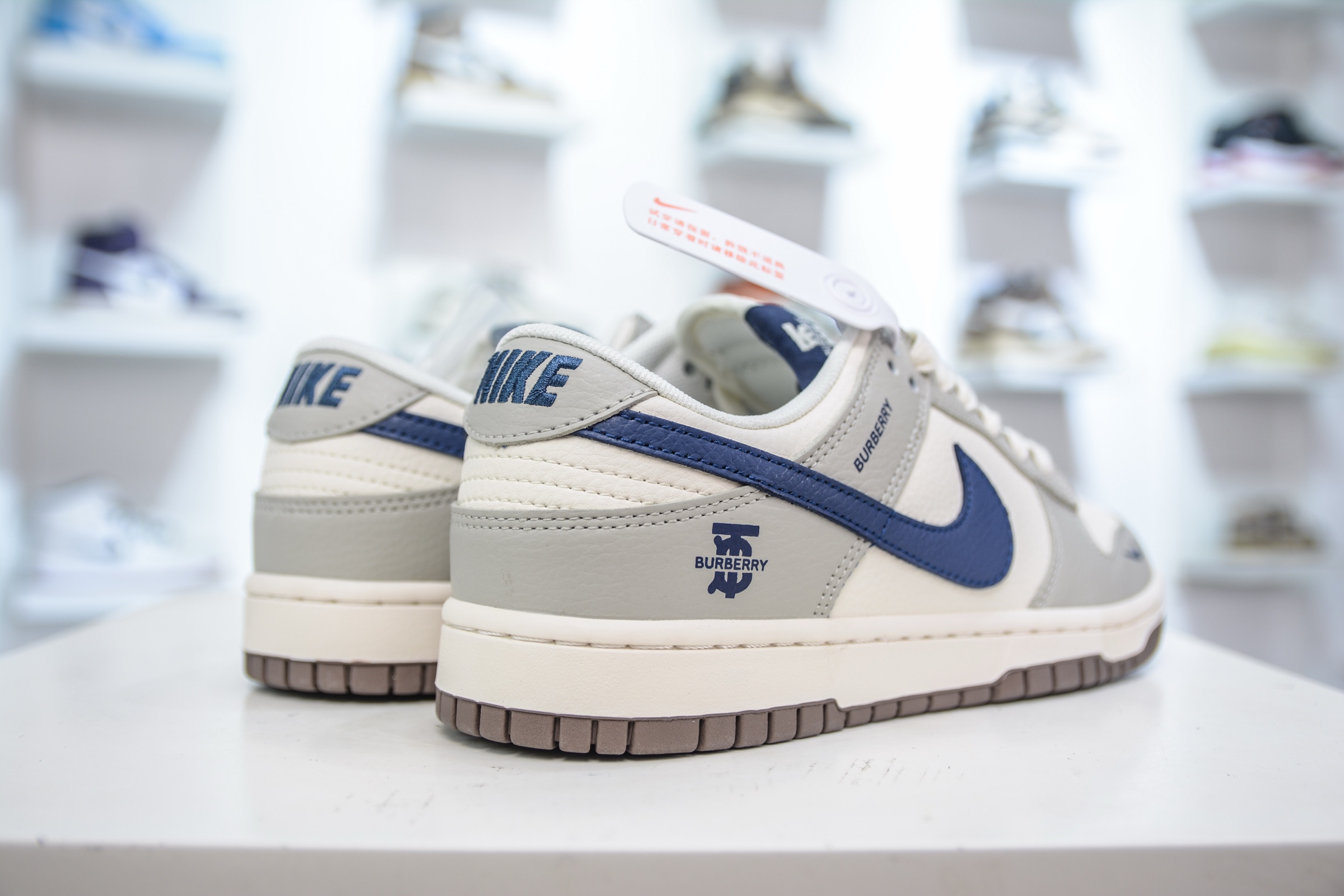 Nike SB Dunk Low x Burberry White Grey Blue Collaboration 6 i1750522978755 6283 0 5