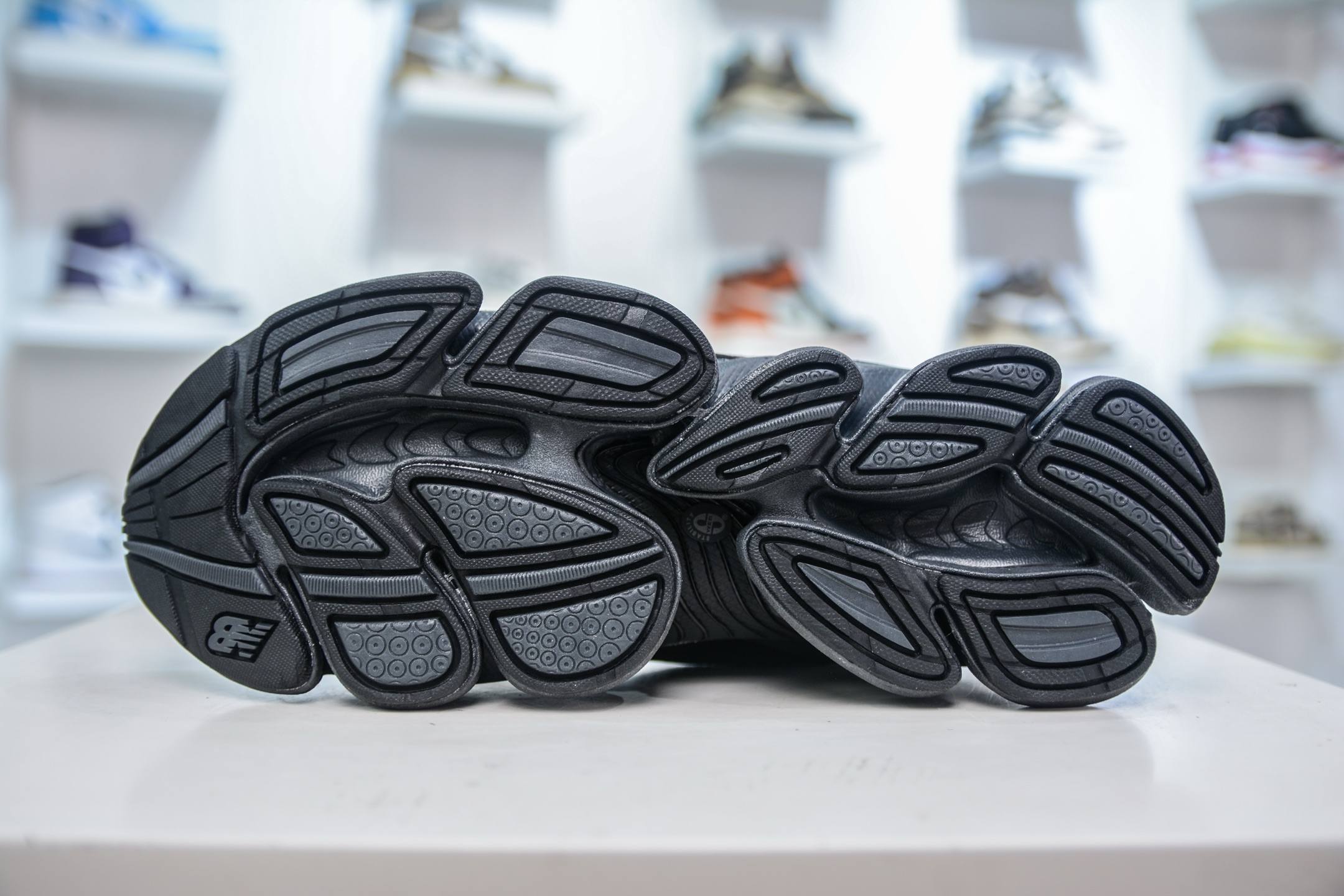 New Balance U2000 Running Shoes - Classic Retro Design & Comfortable Feel 6 i1750523162655 5016 0 4