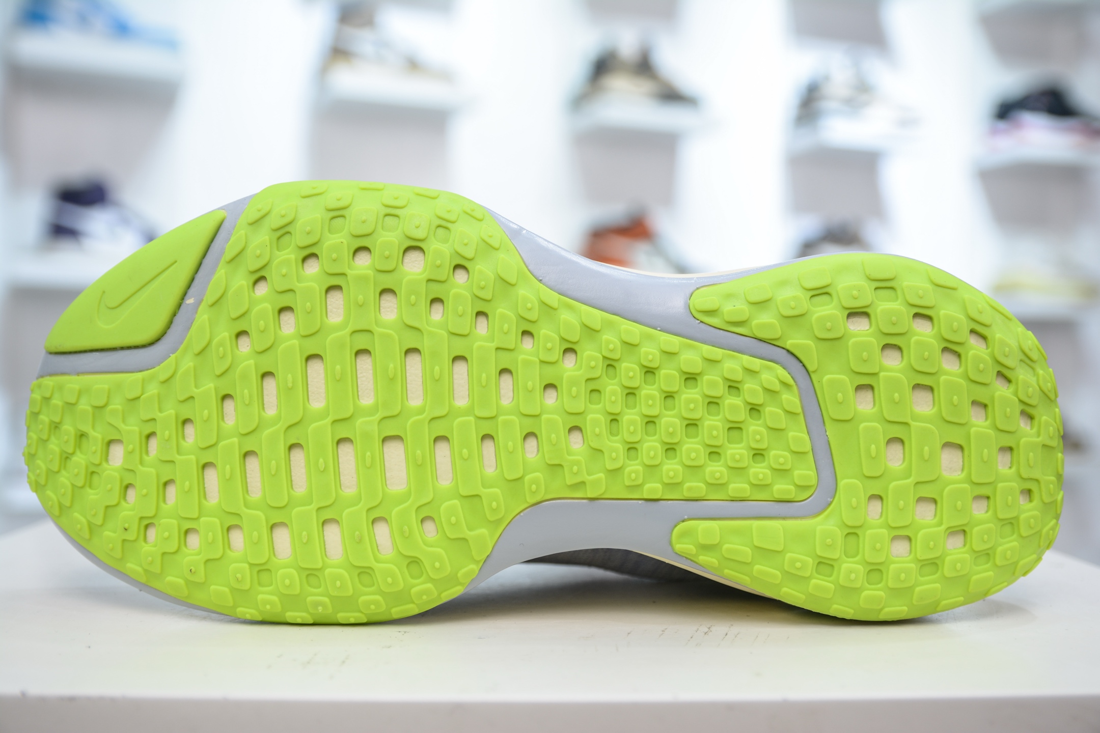 Nike ZoomX Invincible Run Flyknit 3 Lightweight Running Shoes - DR2660-100 6 i1750523443592 1467 0 4