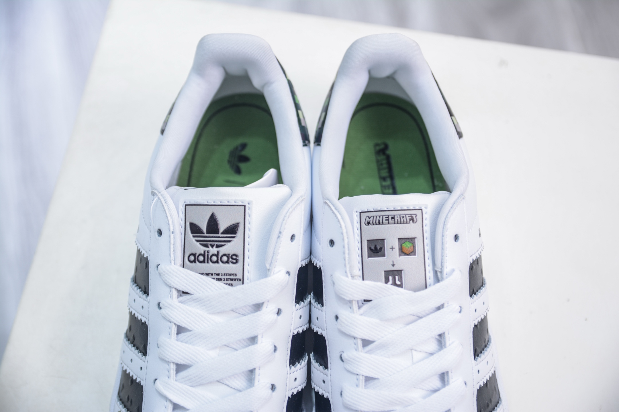 160 Adidas Originals Superstar 2代 JQ8749