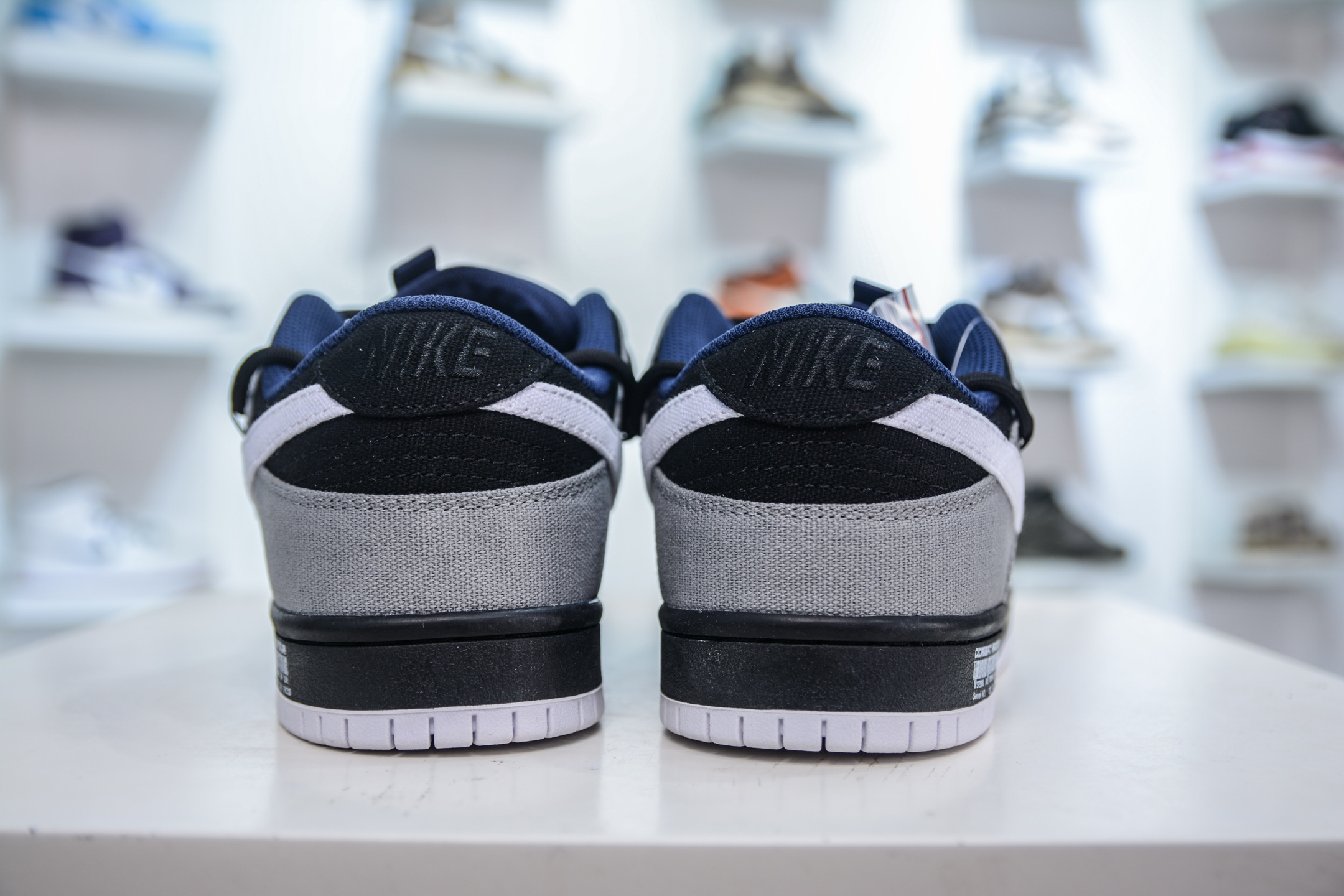 200 NK SB Dunk Low 解构绑带 陨石 荒漠废土 灰黑 DX6775-400