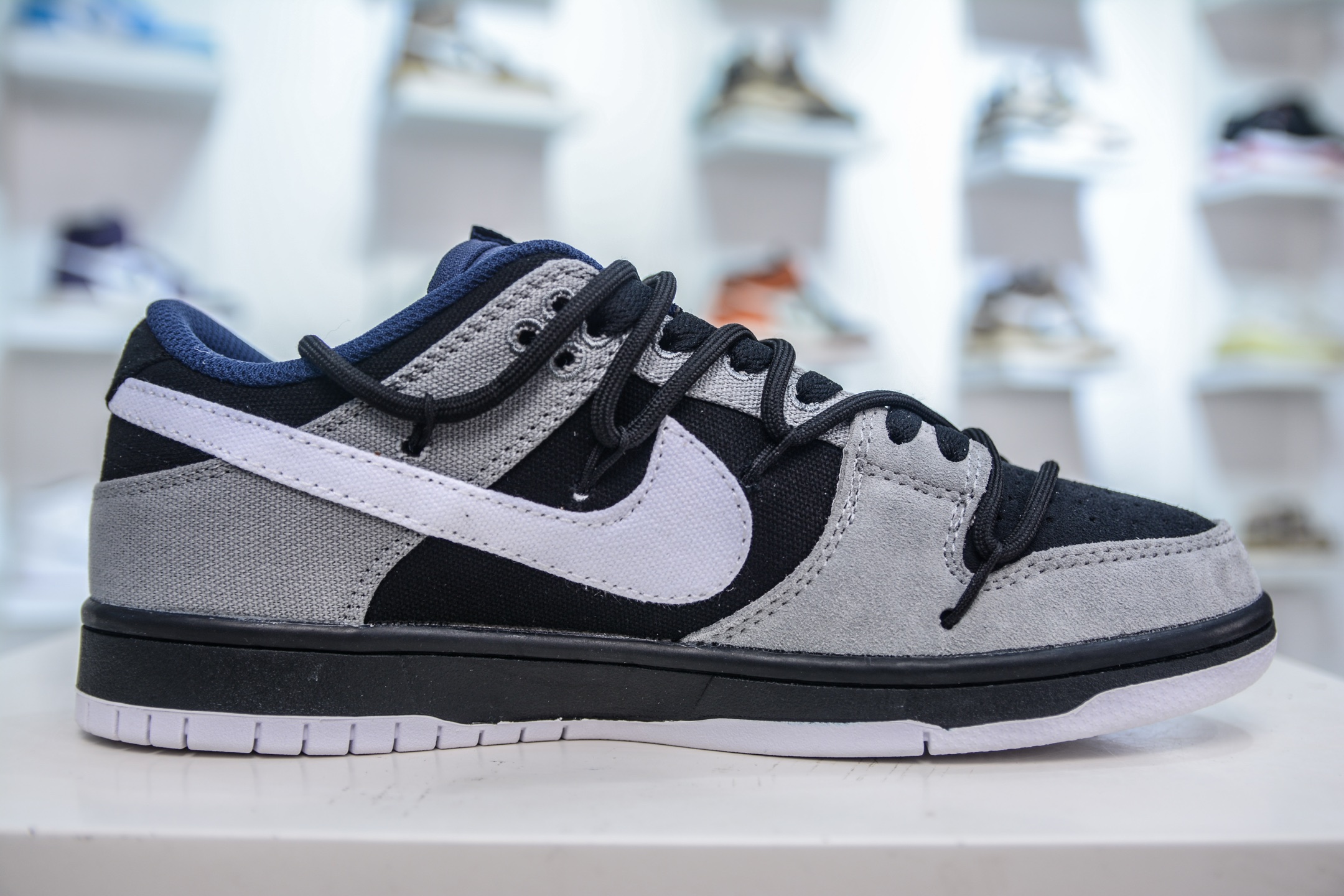 200 NK SB Dunk Low 解构绑带 陨石 荒漠废土 灰黑 DX6775-400