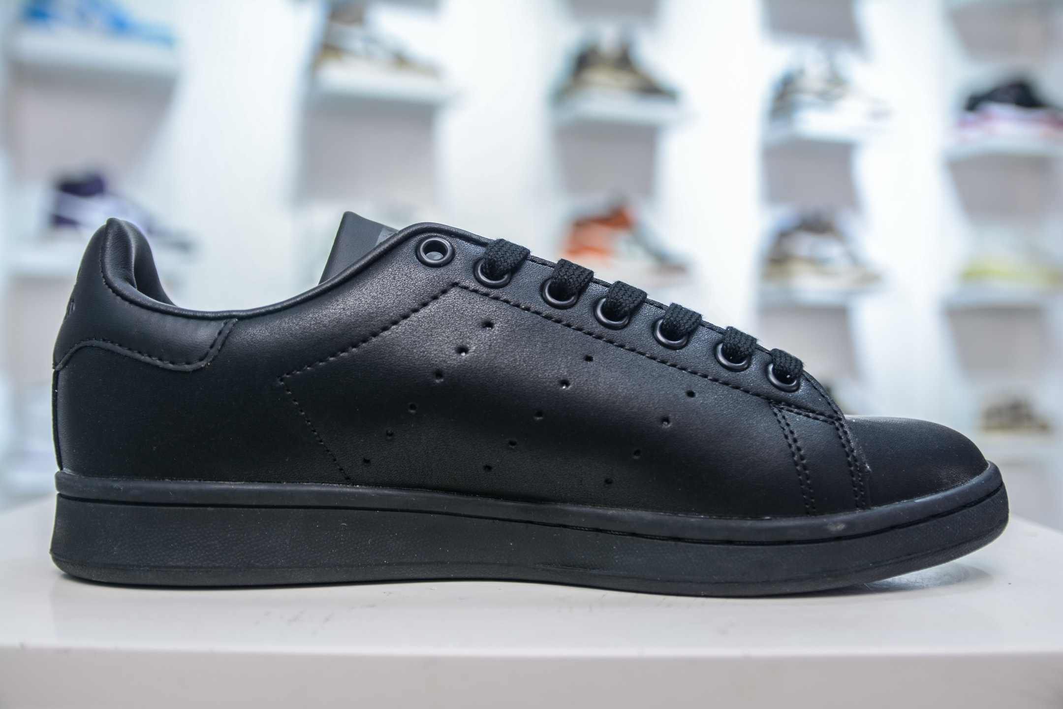 Adidas Originals Stan Smith All Black Leather Retro Casual Sneakers Shoes 4 i1750692179026 4266 0 2
