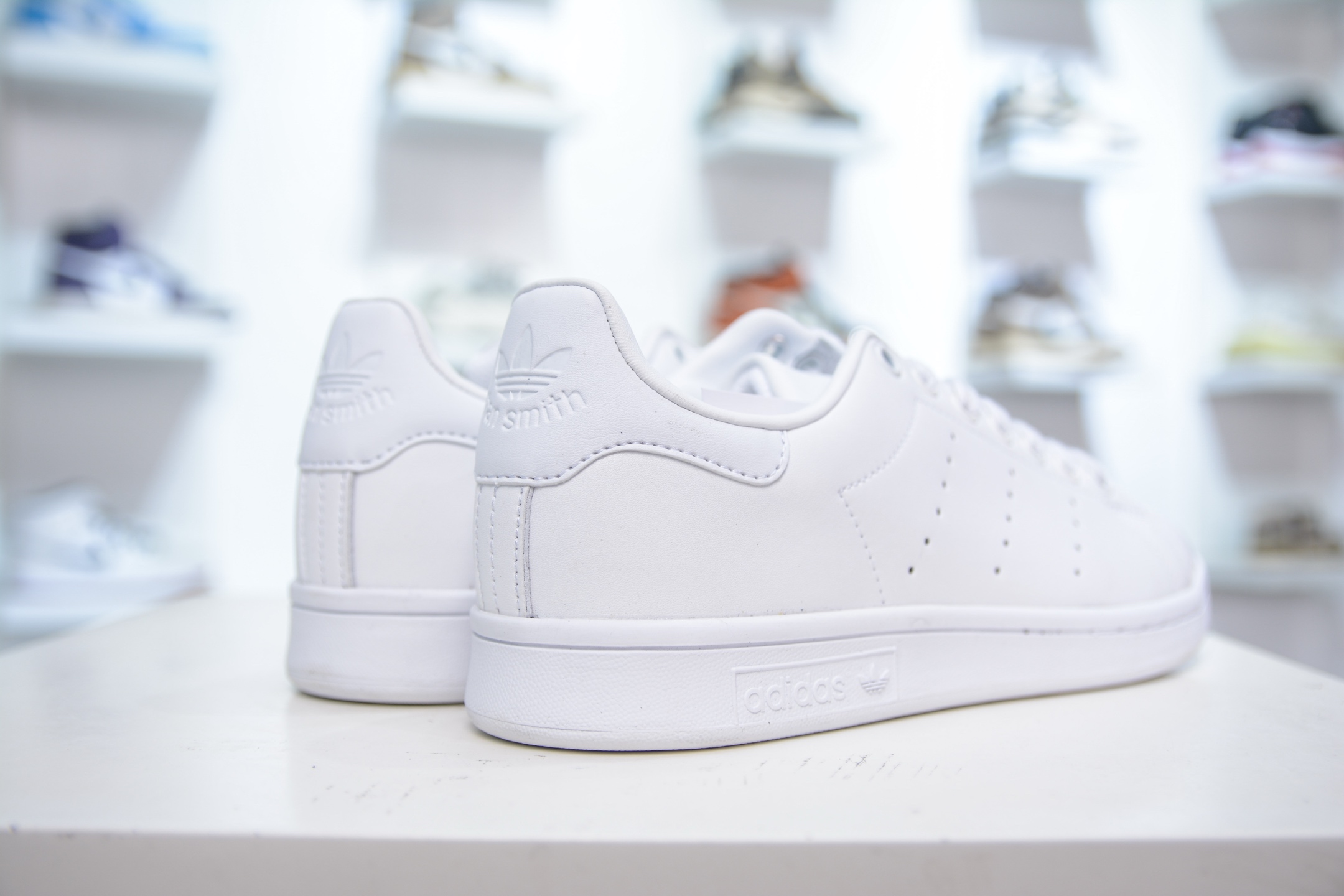 Adidas Originals Stan Smith: Retro, Comfortable, and Stylish White Sneakers 7 i1750692238180 4968 0 5