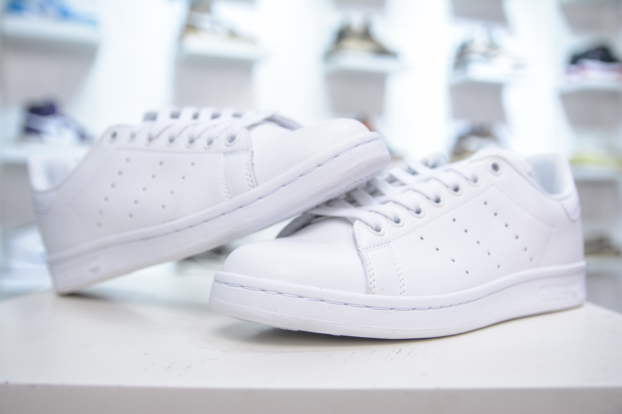 Adidas Originals Stan Smith: Retro, Comfortable, and Stylish White Sneakers 5 i1750692238254 6169 0 3