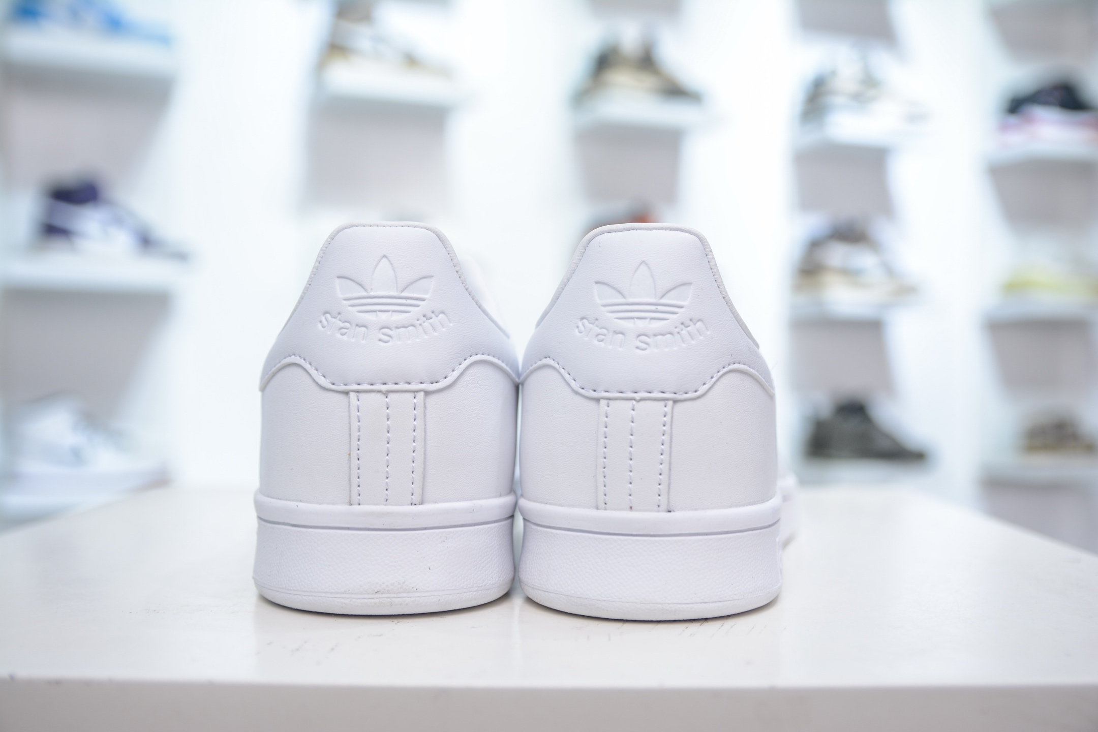 Adidas Originals Stan Smith: Retro, Comfortable, and Stylish White Sneakers 3 i1750692241487 3982 0 1
