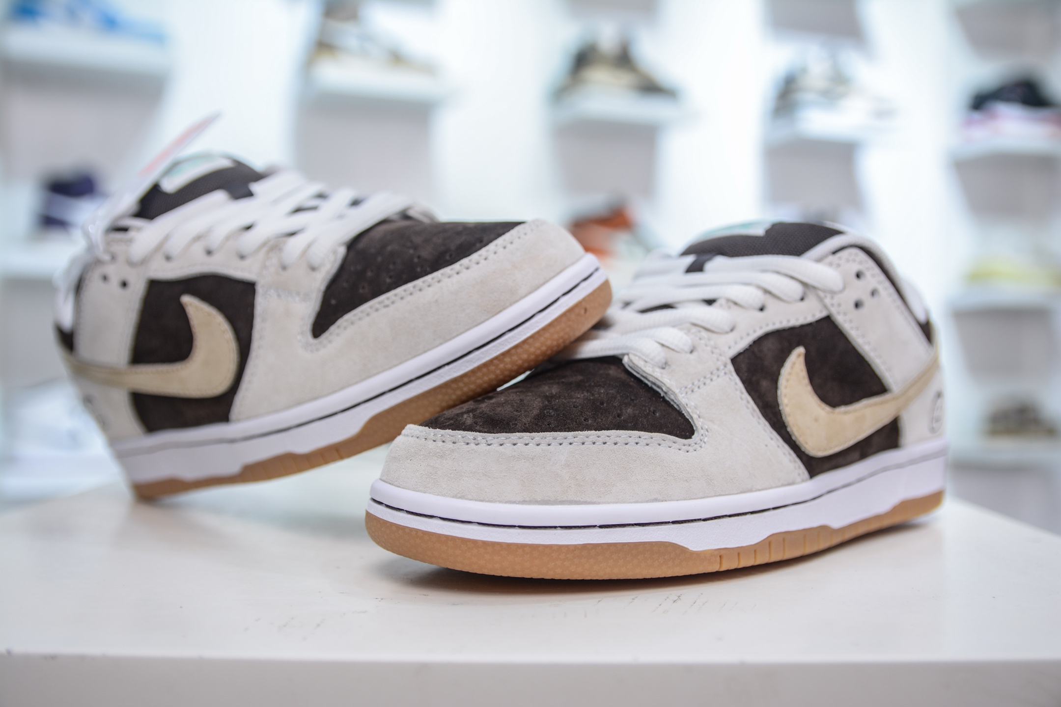 Nike SB Dunk Low 'Coffee Boy' Brown Suede Sneakers - HF3704-001 Style 4 i1750692304845 8474 0 3