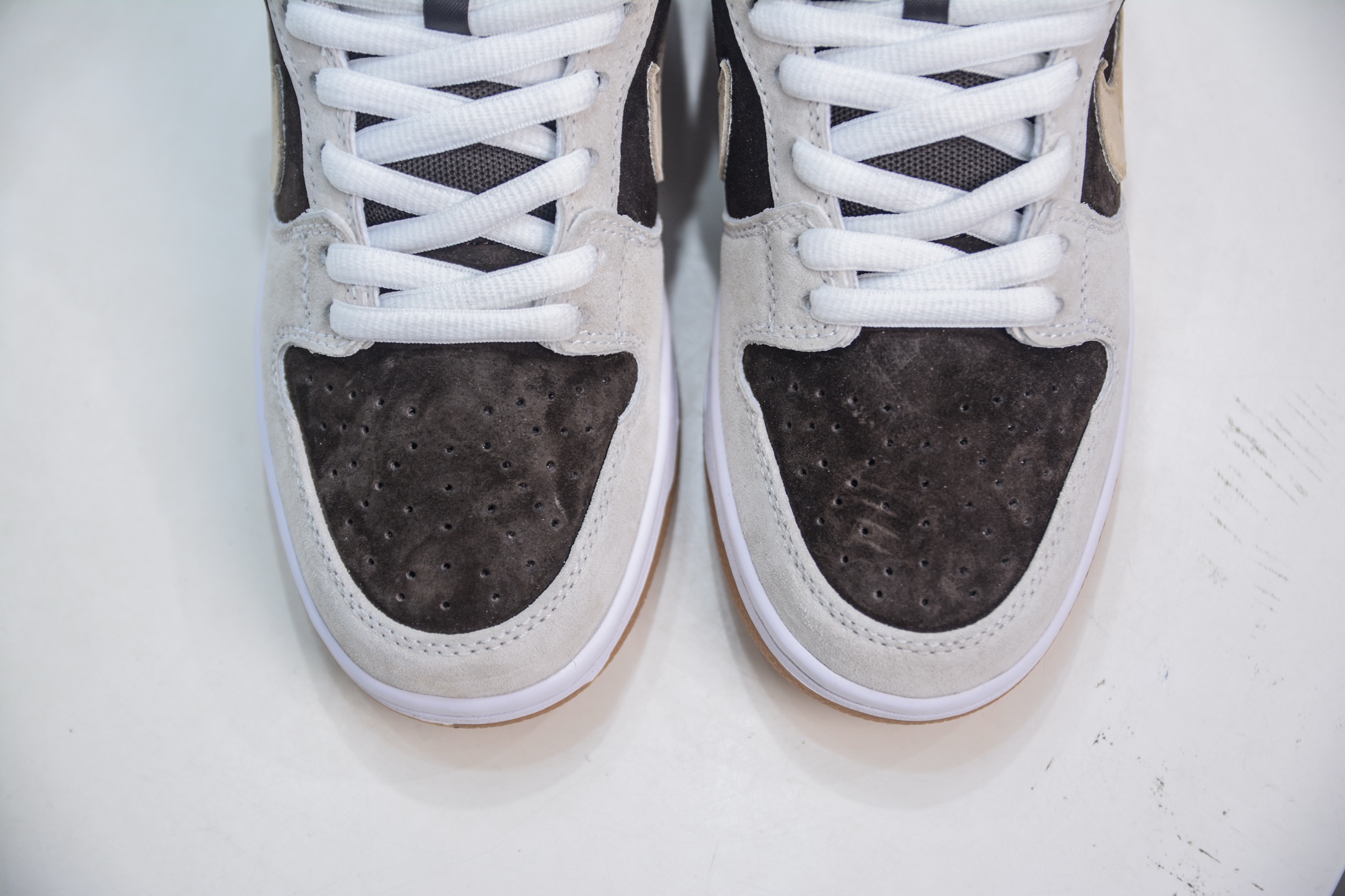 Nike SB Dunk Low 'Coffee Boy' Brown Suede Sneakers - HF3704-001 Style 9 i1750692311265 6927 0 8