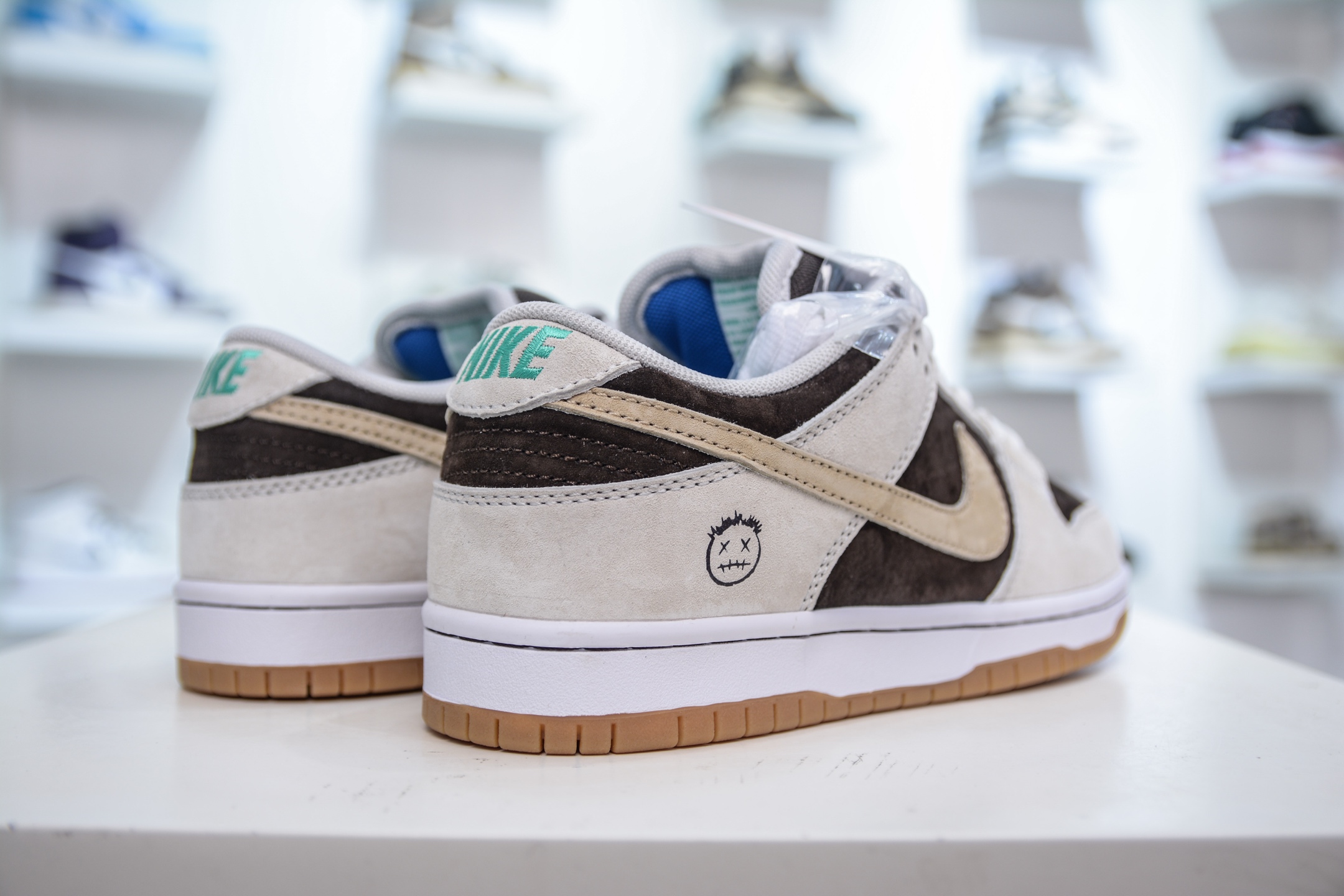 Nike SB Dunk Low 'Coffee Boy' Brown Suede Sneakers - HF3704-001 Style 6 i1750692311382 7984 0 5