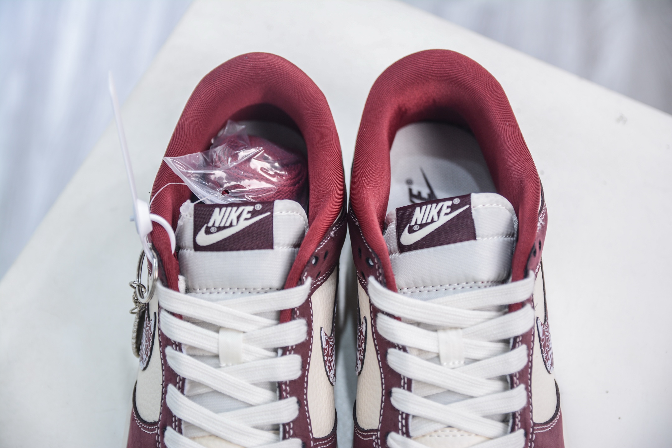Nike SB Dunk Low x Supreme Collab White/Red Graffiti Sneakers 9 i1750692706647 3110 0 7