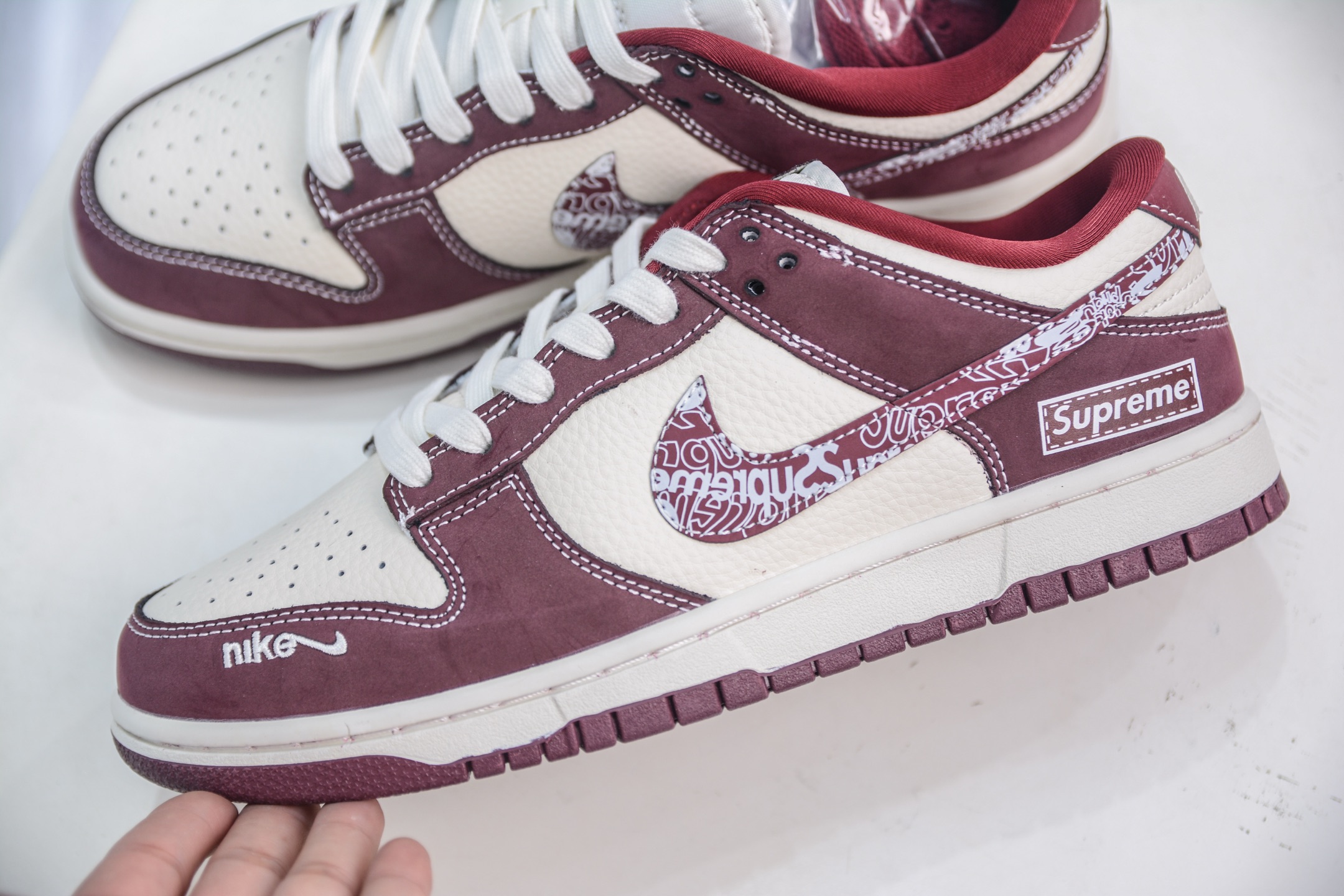 Nike SB Dunk Low x Supreme Collab White/Red Graffiti Sneakers 8 i1750692706657 7254 0 6