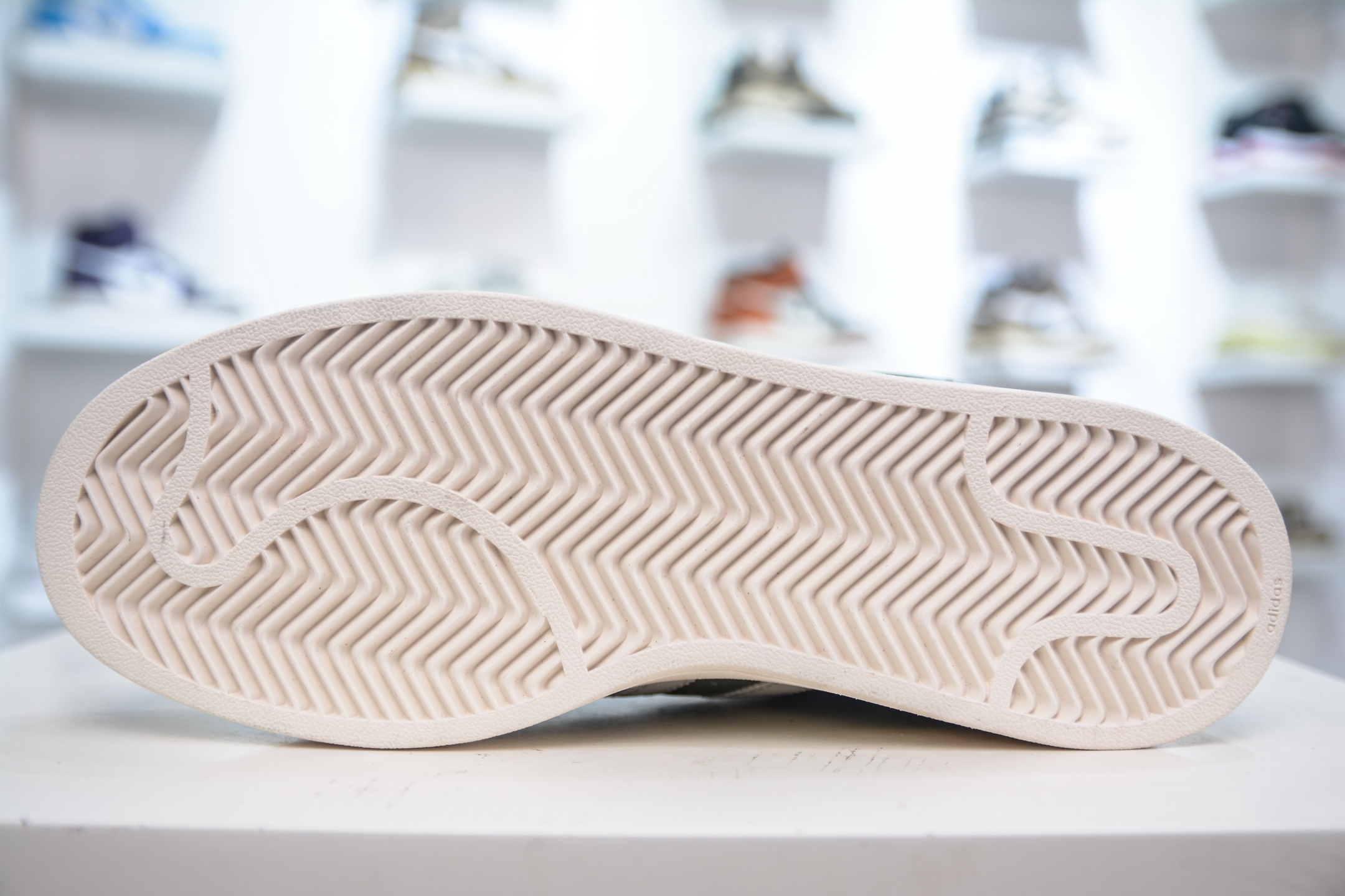 Adidas Originals Superstar 2.0: Classic Style, Modern Comfort, and Premium Leather 5 i1750692819396 9175 0 4