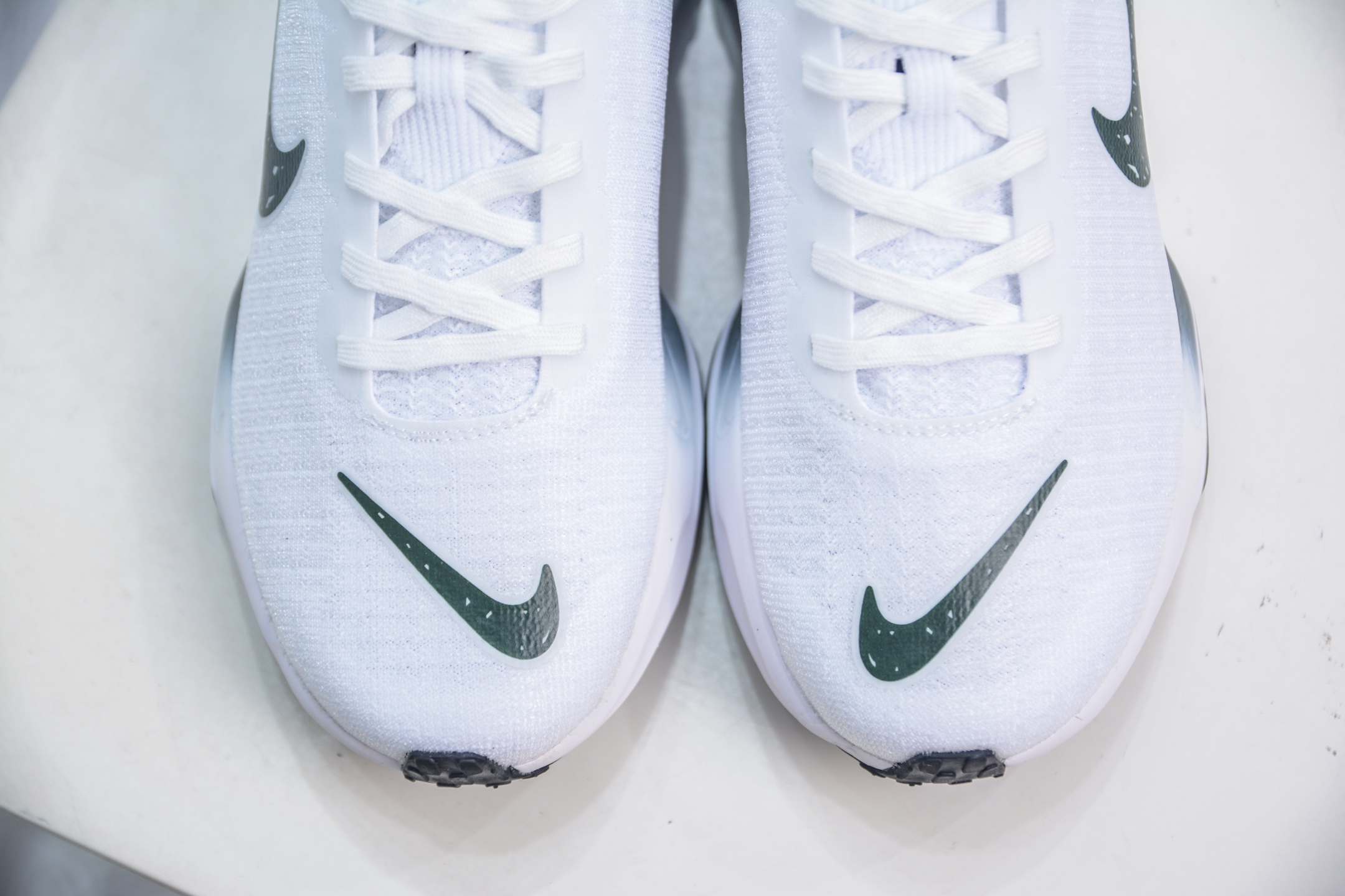 Nike ZoomX Invincible Run Flyknit 3 Running Shoes FZ4018-100 - White/Green 10 i1750693010083 1104 0 8
