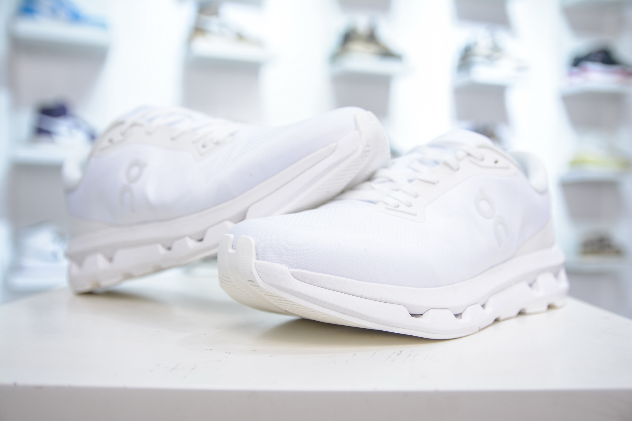 KITH x On Cloudzone Running Shoes - Comfort, Style, and Performance All In One 5 i1750693251014 823 0 3