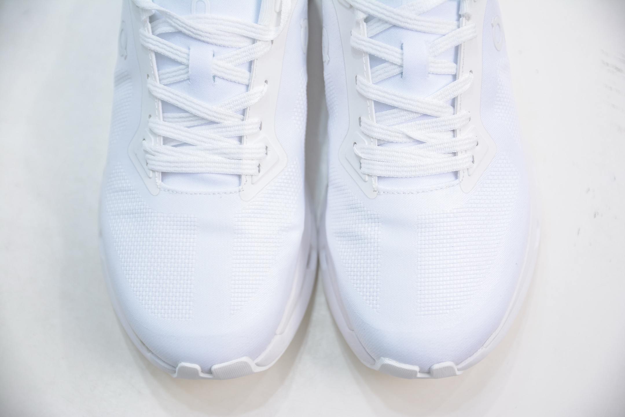 KITH x On Cloudzone Running Shoes - Comfort, Style, and Performance All In One 10 i1750693252146 4131 0 8
