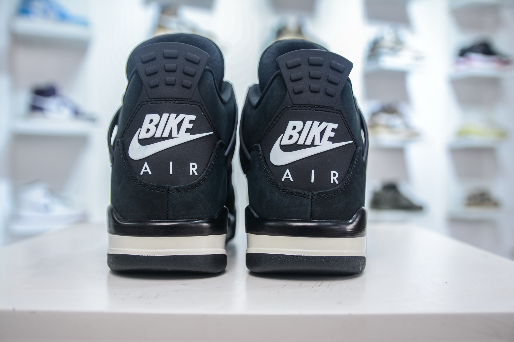 Nigel Sylvester x Air Jordan 4 Retro OG SP - Premium Black Sneakers 3 i1750693440177 2263 0 1