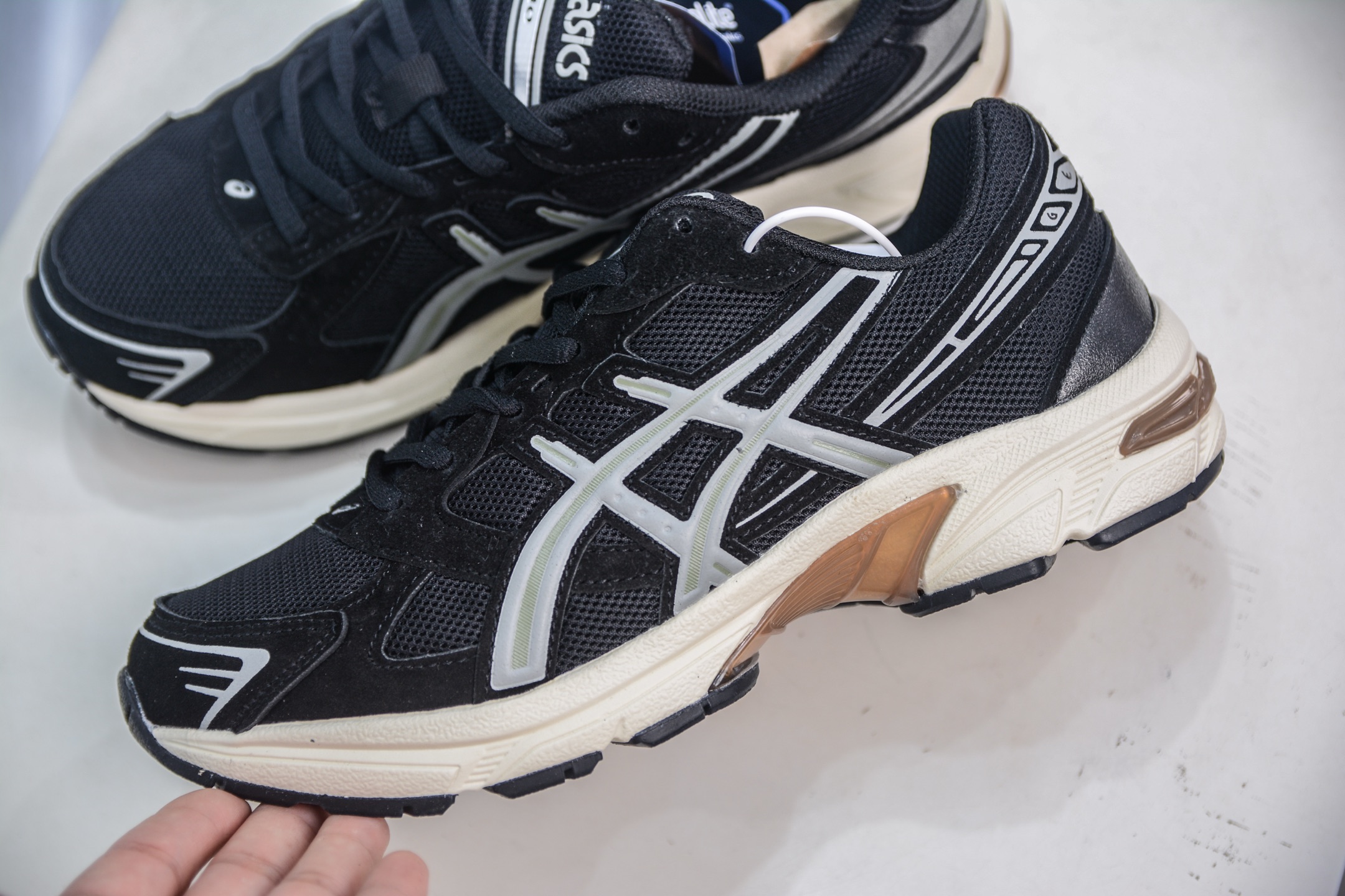 Asics Gel-1130: Lightweight, Versatile Sneakers for Casual & Athletic Wear 8 i1750773275772 1658 0 6