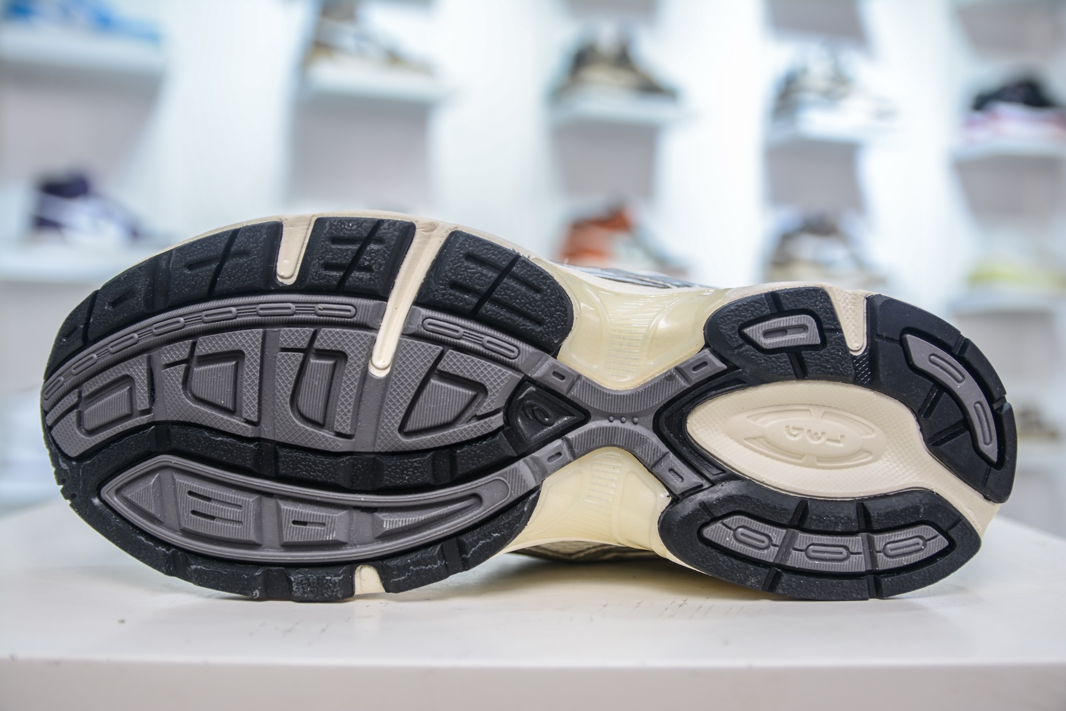 Asics Gel-1130: Lightweight, Versatile Sneakers for Everyday Comfort & Style 5 i1750773326470 510 0 4