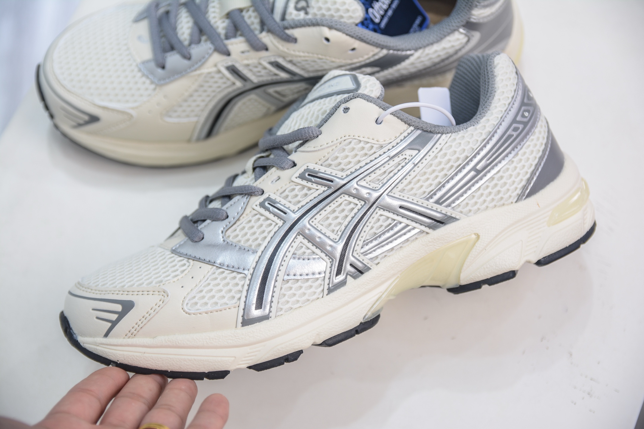 Asics Gel-1130: Lightweight, Versatile Sneakers for Everyday Comfort & Style 7 i1750773328343 3682 0 6
