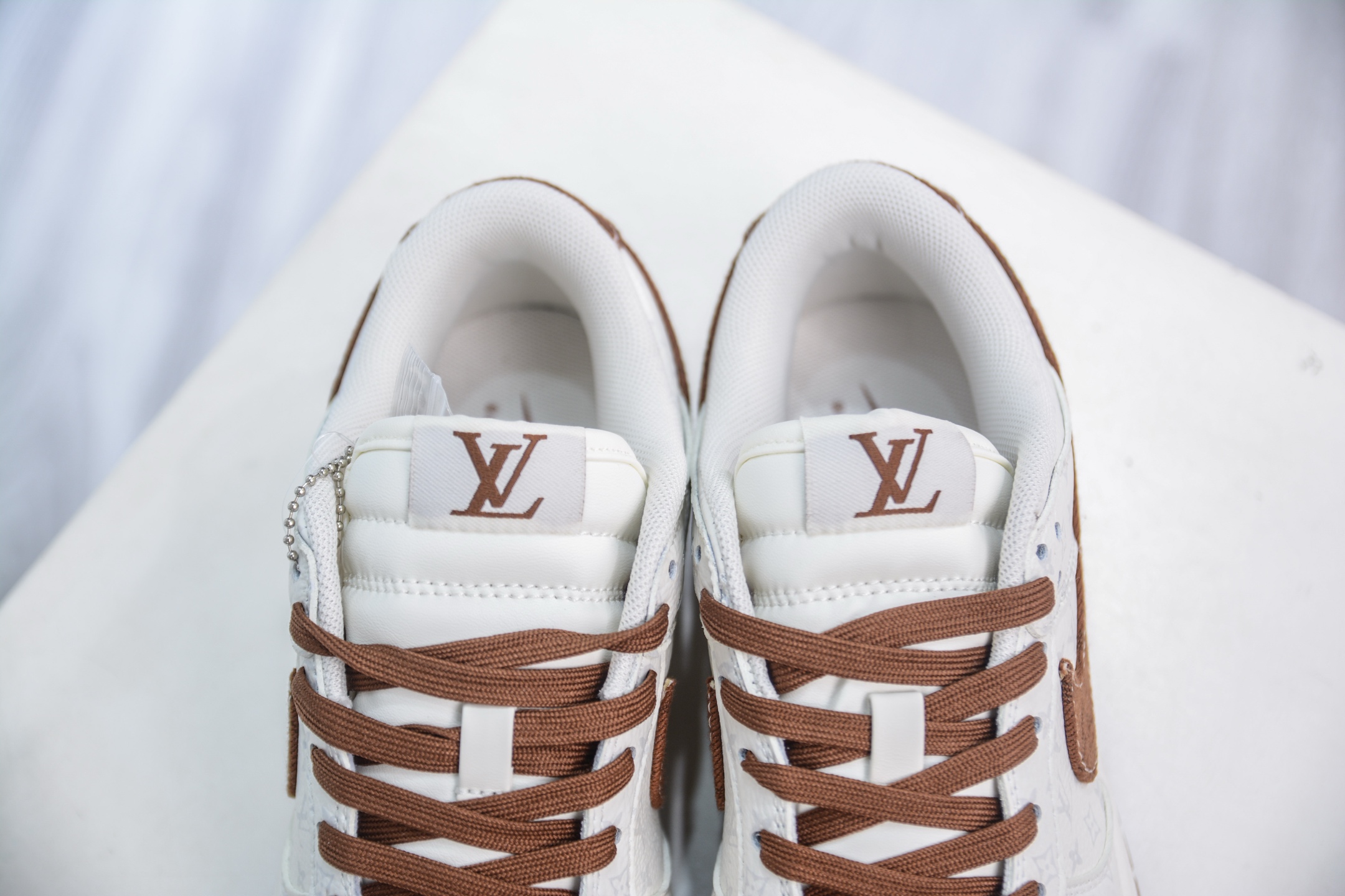 Nike SB Dunk Low x Louis Vuitton White Brown, Premium Leather Sneakers 8 i1750773553425 3470 0 7