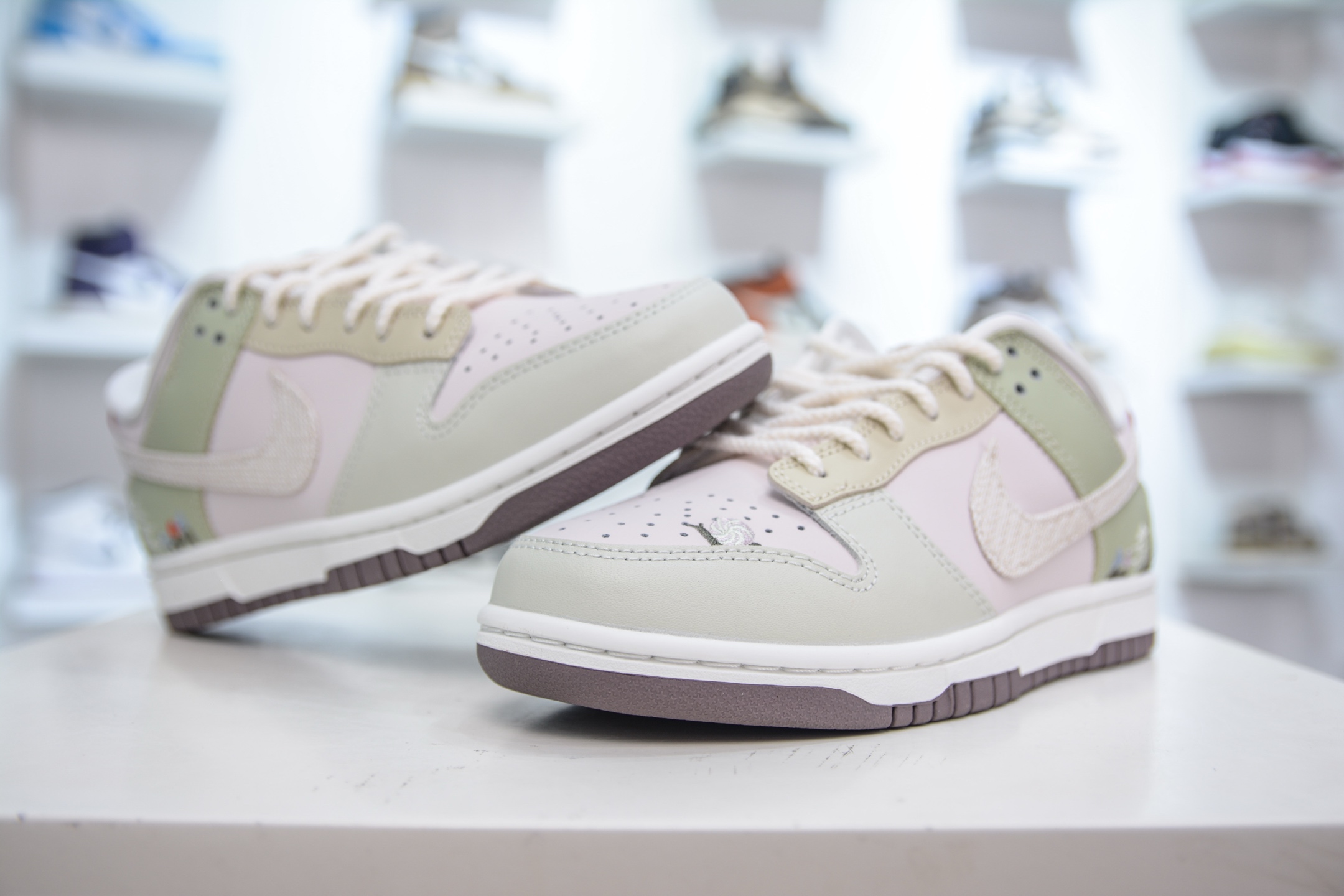Nike Dunk Low Women's Sneakers Mushroom/Green/Pink - Size 35.5 to 40 5 i1750773830652 672 0 3