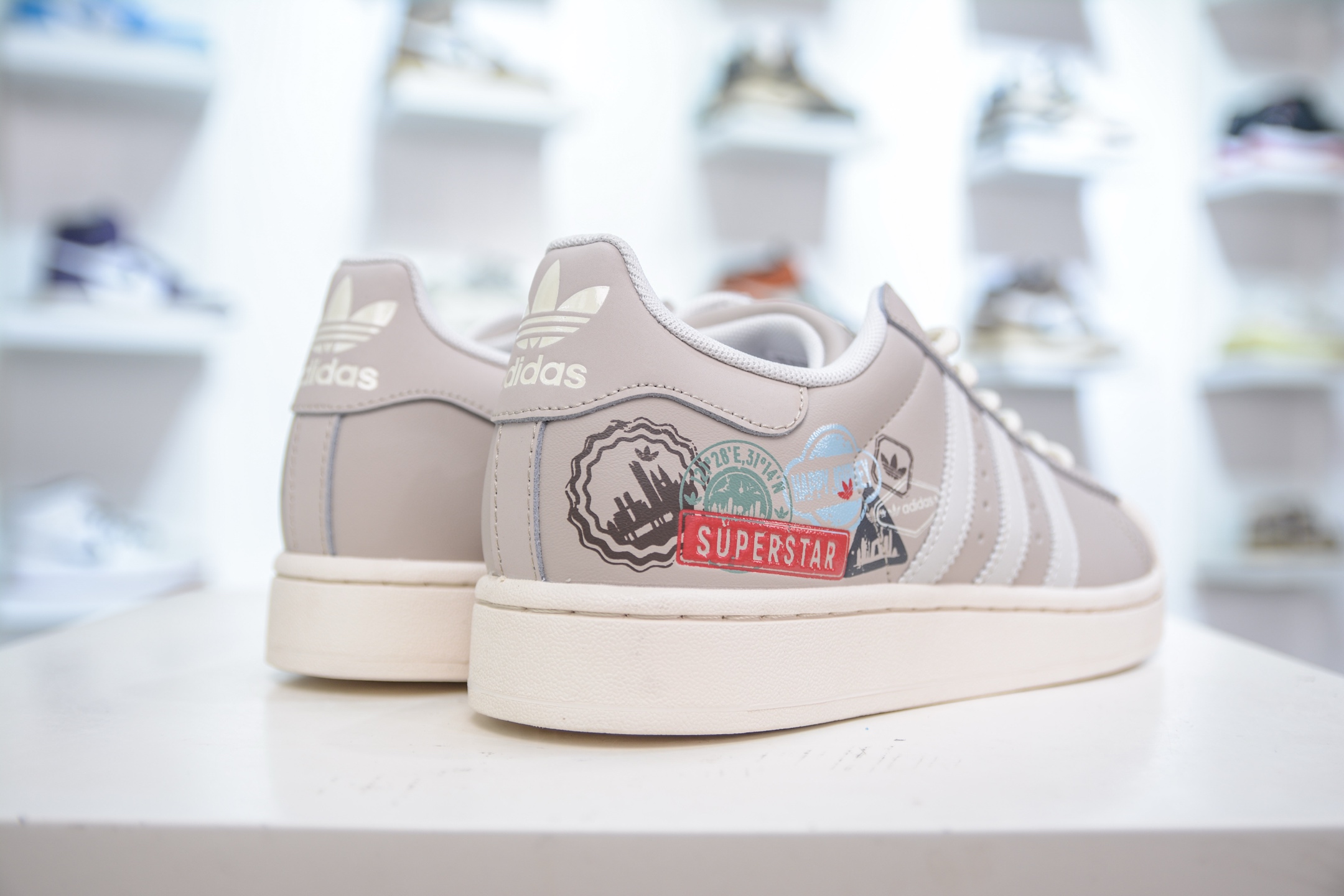 Adidas Originals Superstar 2025 Edition - Classic Shell Toe, Premium Leather 6 i1750774219159 8603 0 5