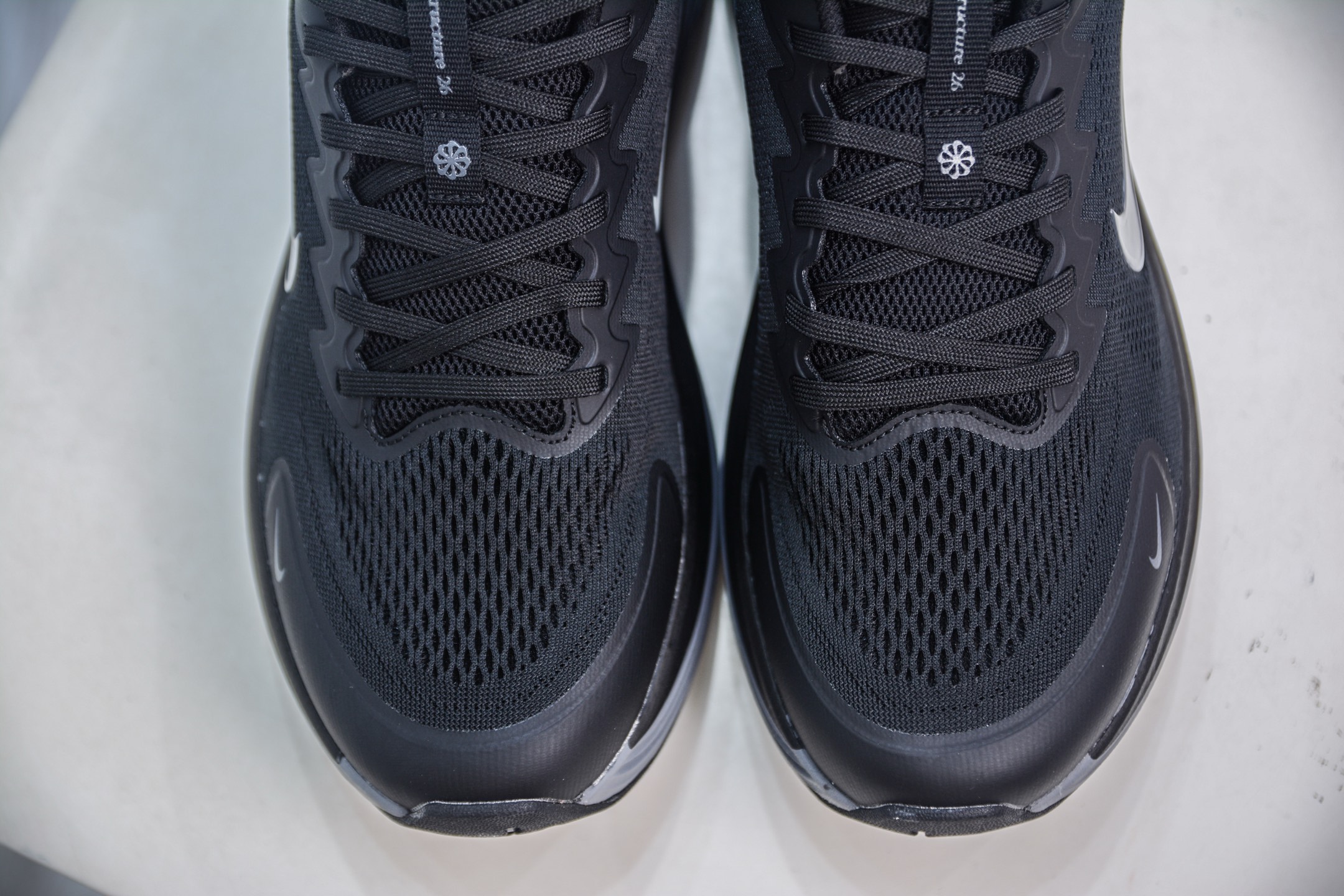 Nike Air Structure 26 Running Shoes with Zoom Technology - DX5810-002 10 i1750774435630 1521 0 8