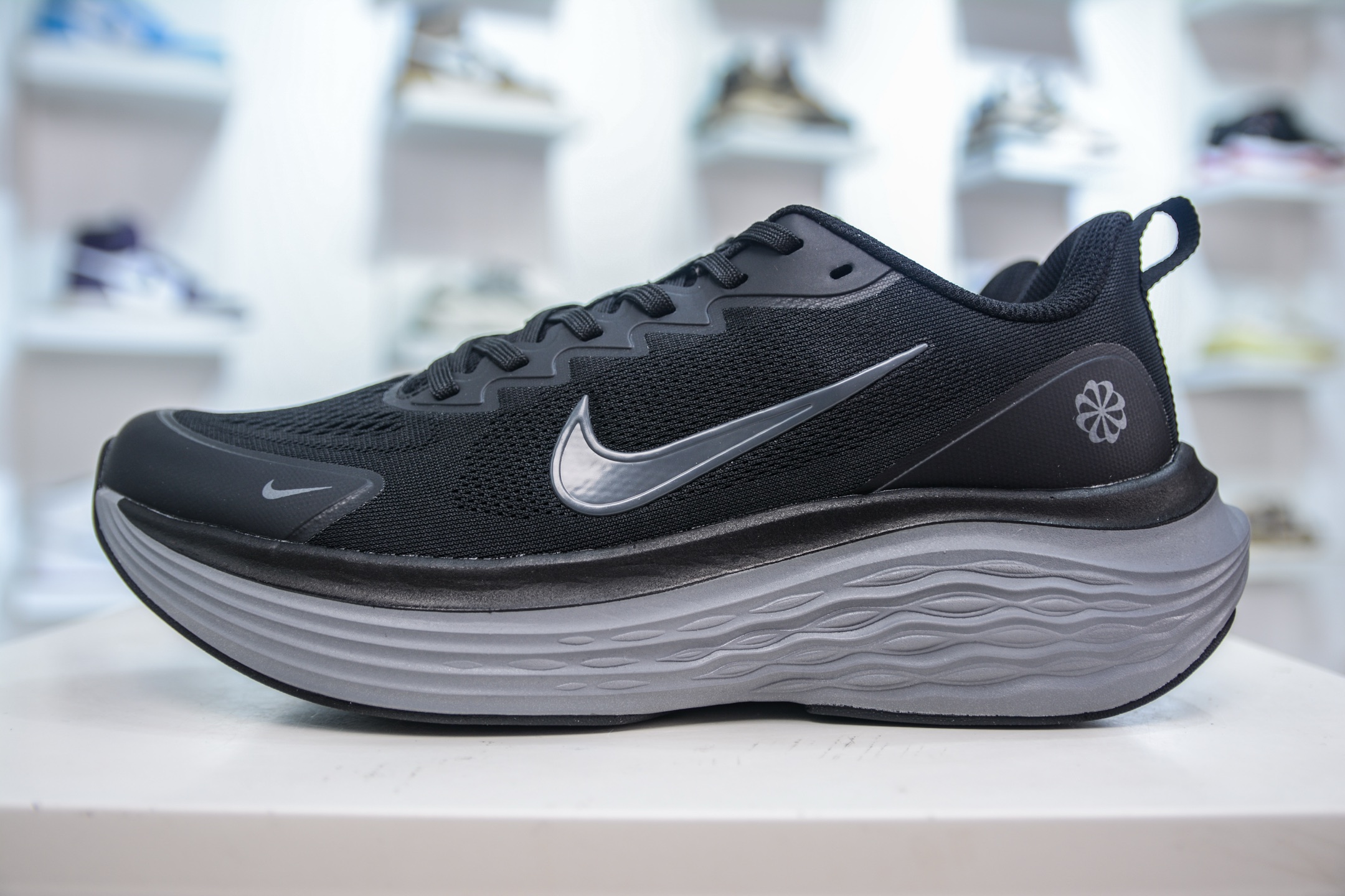 Nike Air Structure 26 Running Shoes with Zoom Technology - DX5810-002 2 i1750774435632 8530 0 0