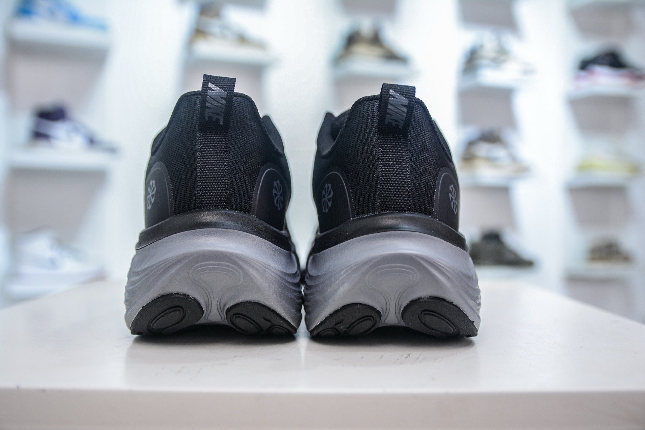 Nike Air Structure 26 Running Shoes with Zoom Technology - DX5810-002 3 i1750774436783 2188 0 1