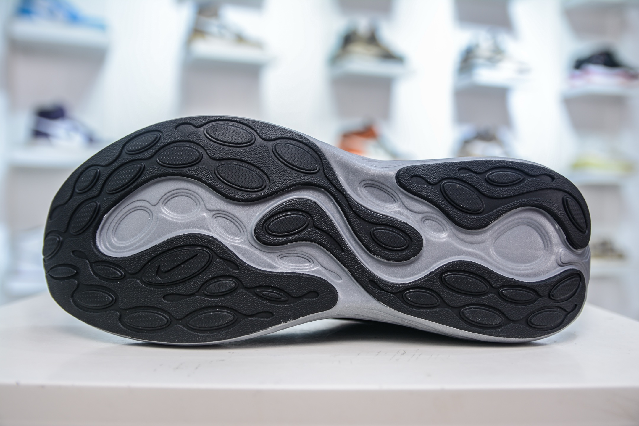 Nike Air Structure 26 Running Shoes with Zoom Technology - DX5810-002 6 i1750774436784 2216 0 4