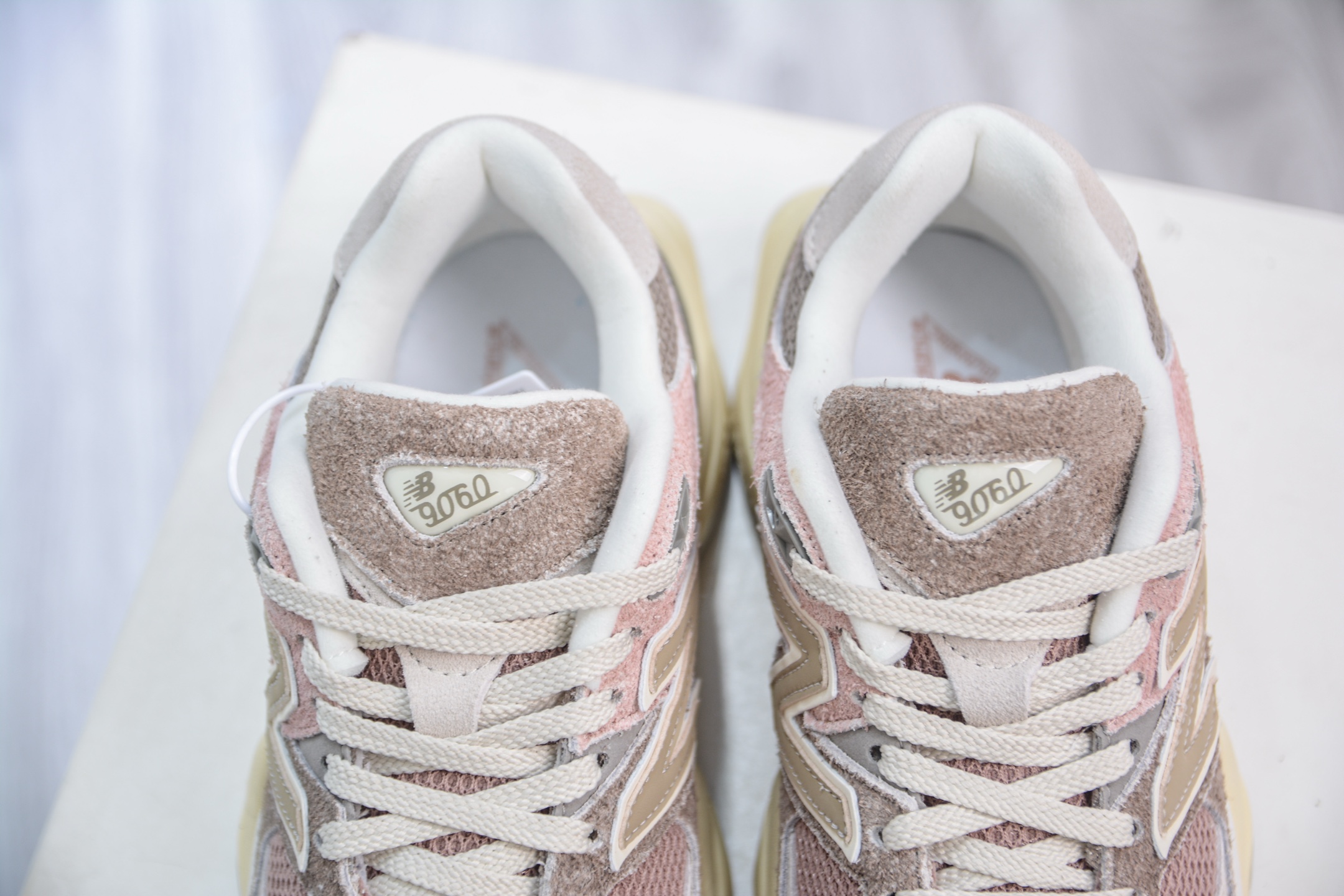 220 T版纯原 新百伦 Joe Freshgoods x New Balance NB9060 U9060BLC-Chinese UA Cheap High Quatity Brand Clothes Bags handbags Sneakers wholesale wholesaler seller from China Factory suppliers Fashion Clothing Shoes best Quality Beautiful Price 220 T版纯原 新百伦 Joe Freshgoods x New Balance NB9060 U9060BLC