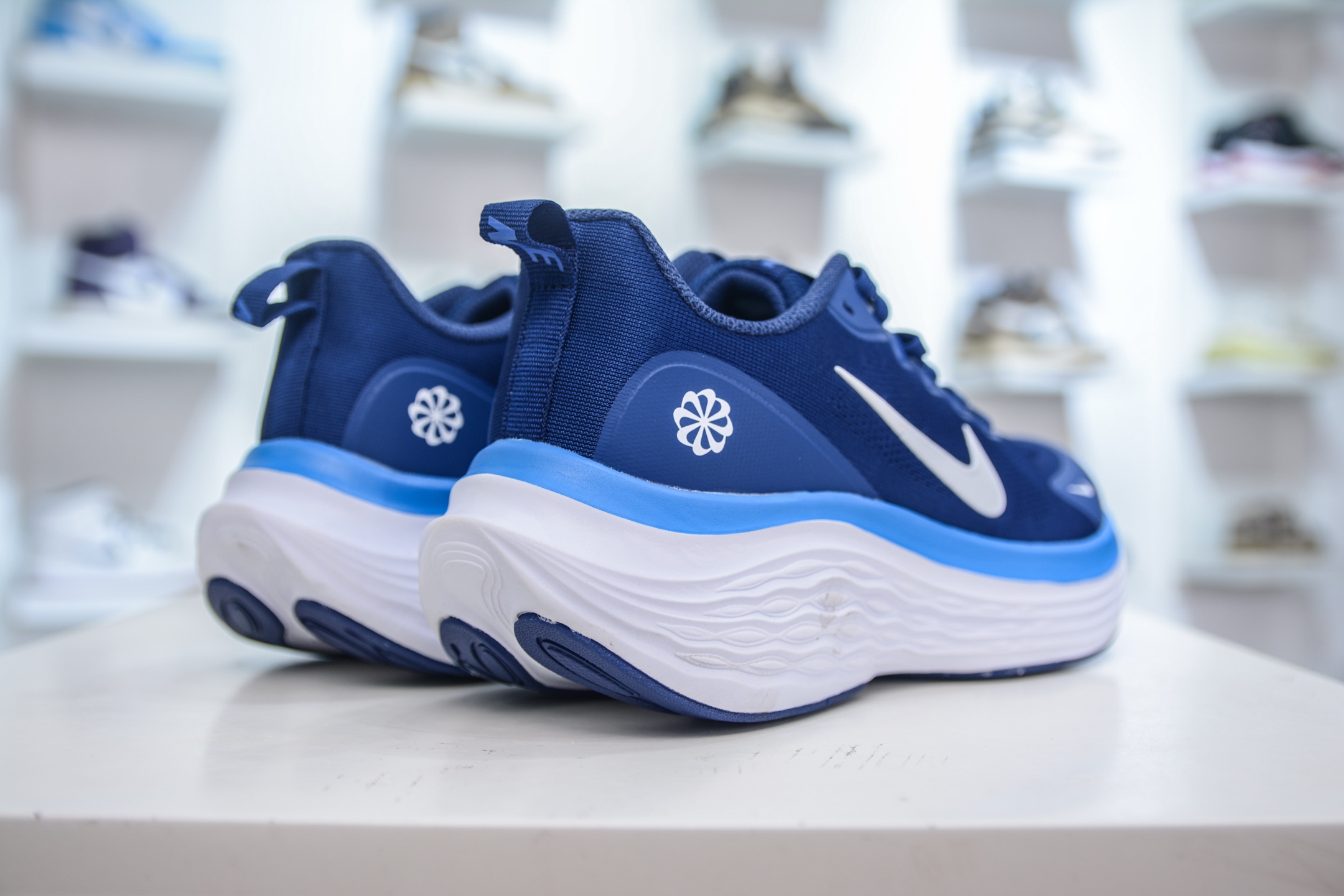 Nike Air Structure 26 Running Shoes | Zoom Cushioning | Style DX5810-005 7 i1750858968692 691 0 5