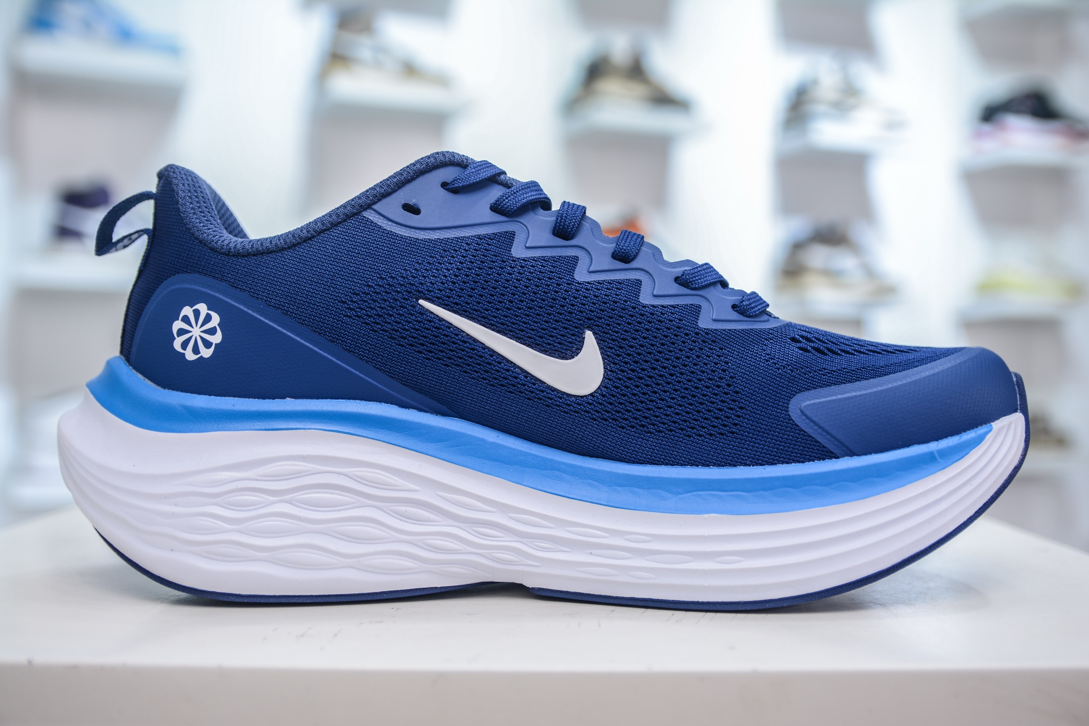 Nike Air Structure 26 Running Shoes | Zoom Cushioning | Style DX5810-005 4 i1750858968759 7076 0 2