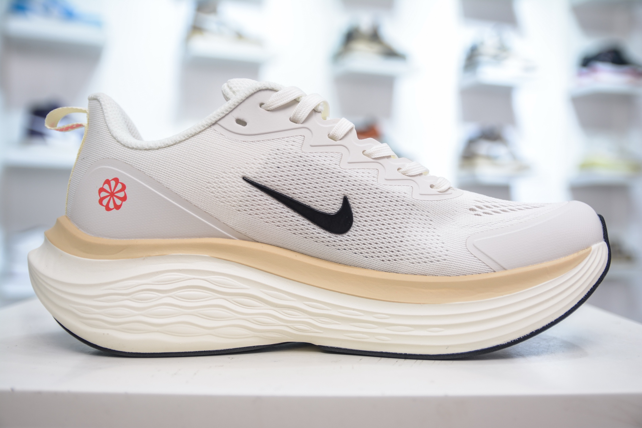 Nike Air Structure 26 Running Shoes - Zoom Technology - Style DX5810-006 4 i1750859037275 2687 0 2