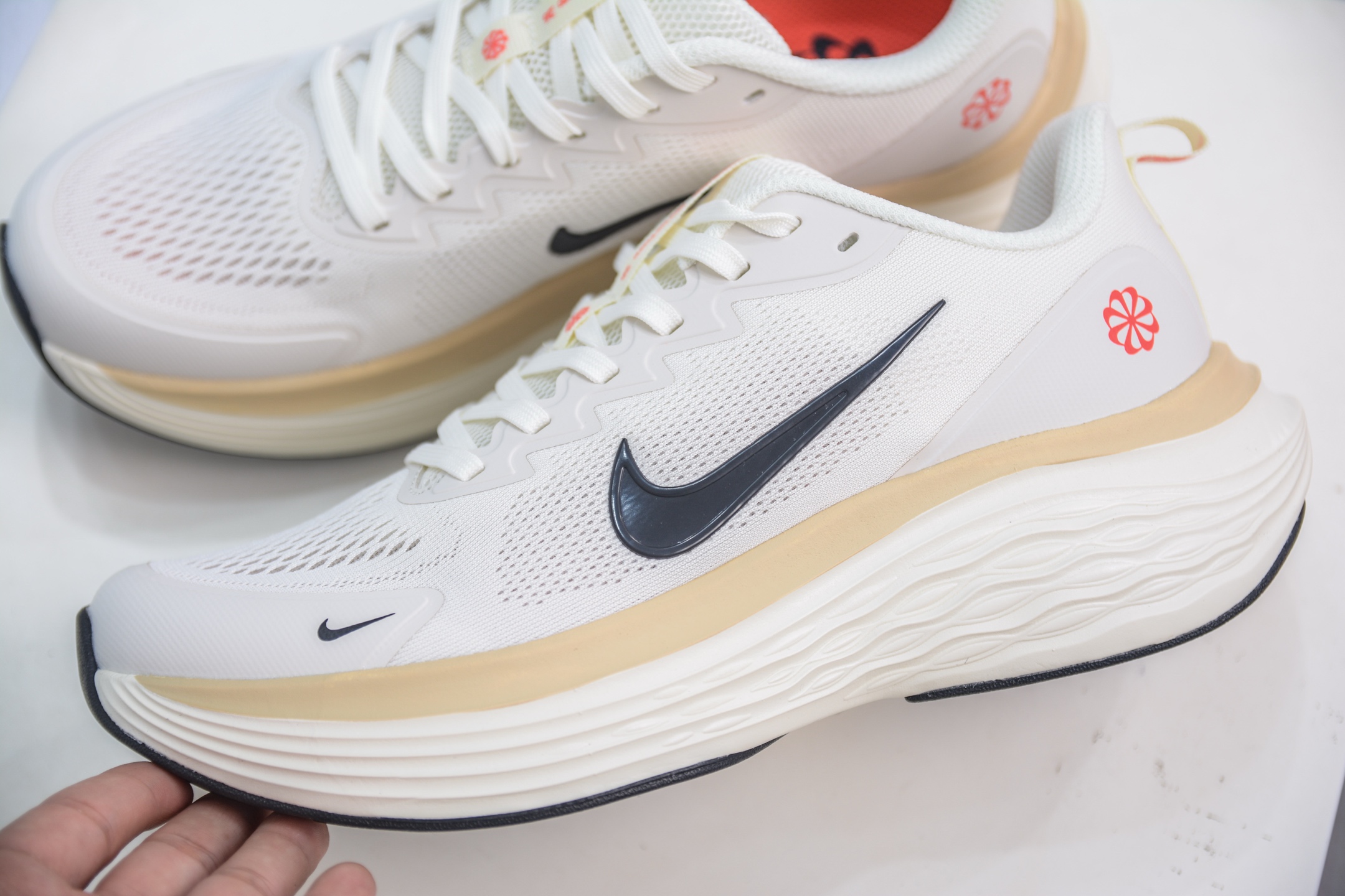 Nike Air Structure 26 Running Shoes - Zoom Technology - Style DX5810-006 8 i1750859037349 129 0 6