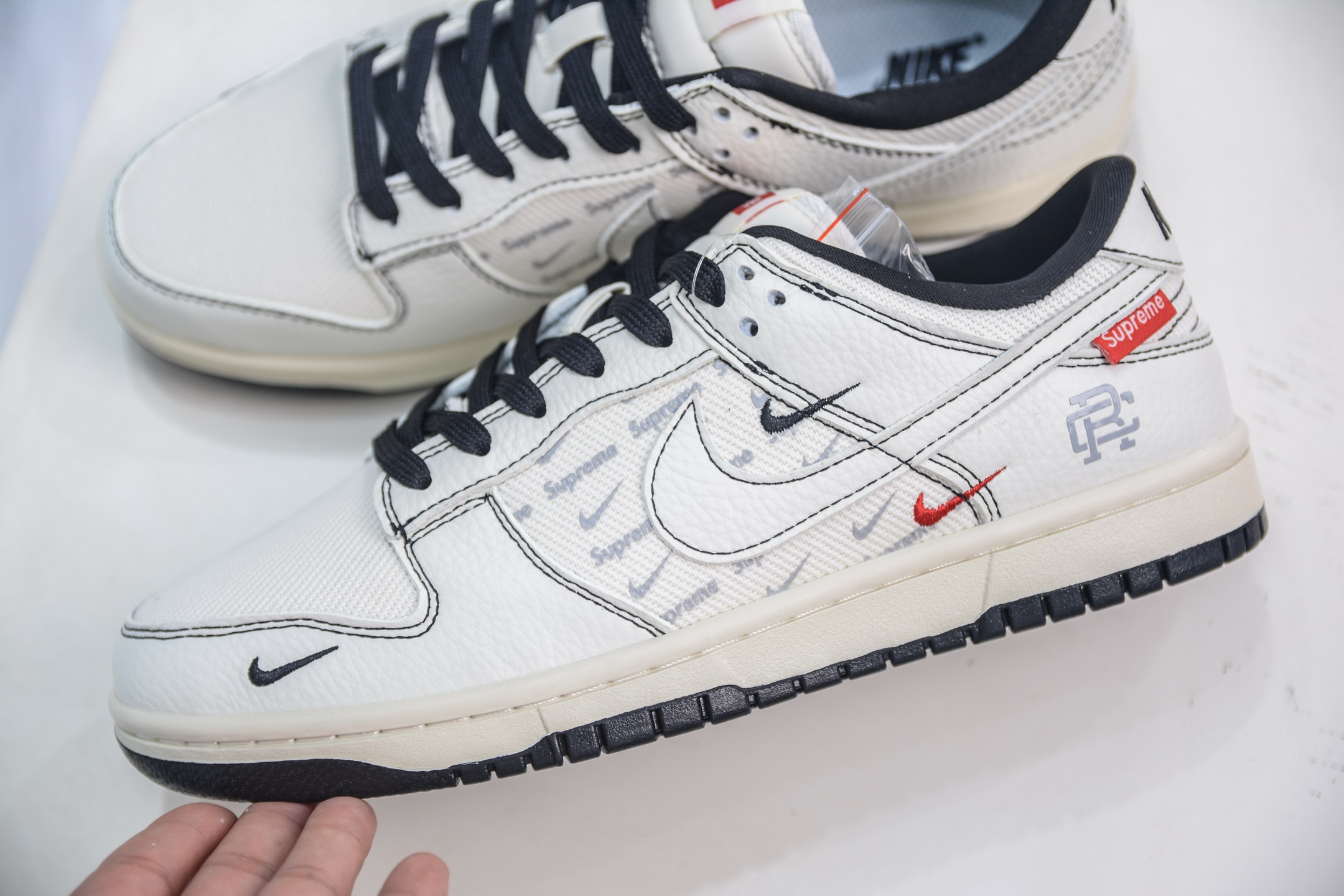 Nike SB Dunk Low x Supreme Collab - White/Black Premium Sneakers 8 i1750859216257 6671 0 6