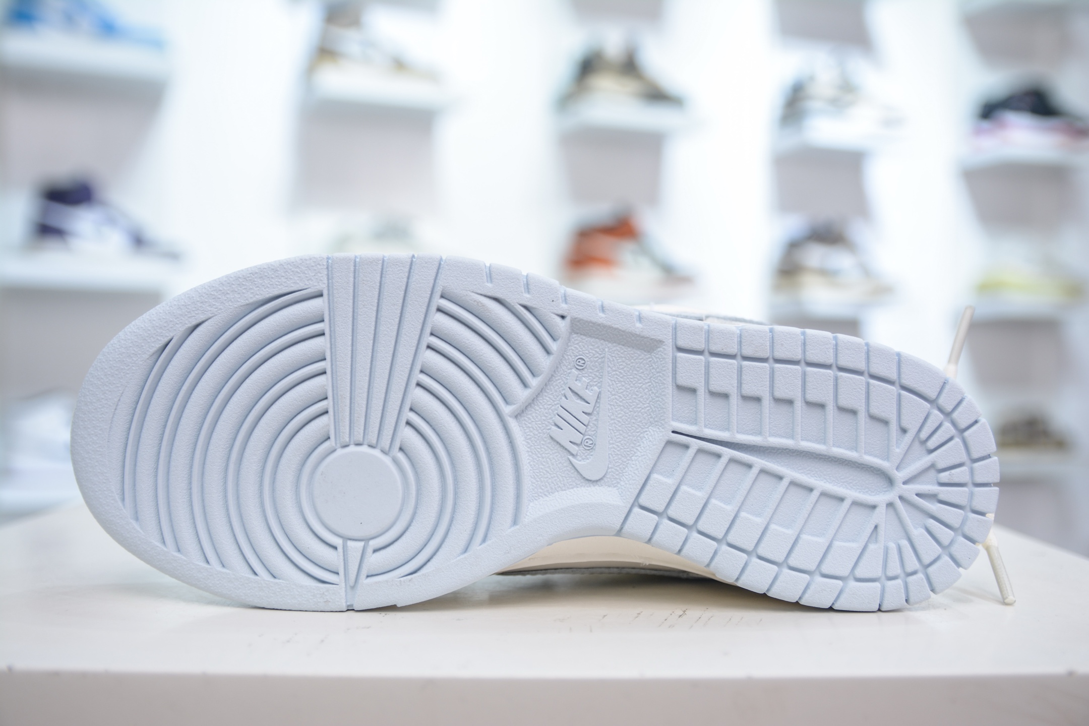 Nike Dunk Low 'First Light Blue' Sneakers - Stylish and Comfortable 5 i1750859367895 325 0 4