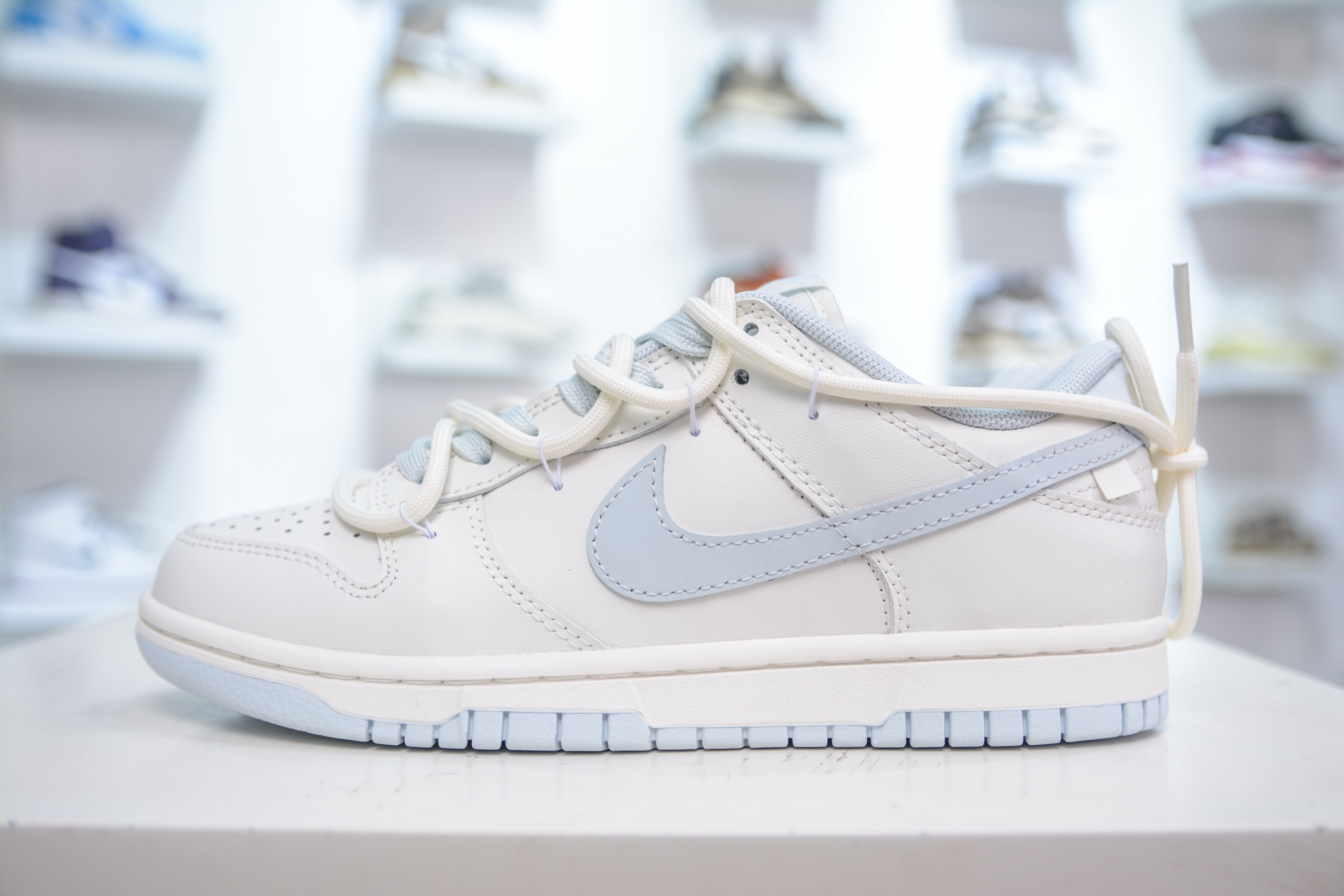 Nike Dunk Low 'First Light Blue' Sneakers - Stylish and Comfortable 1 i1750859367919 958 0 0