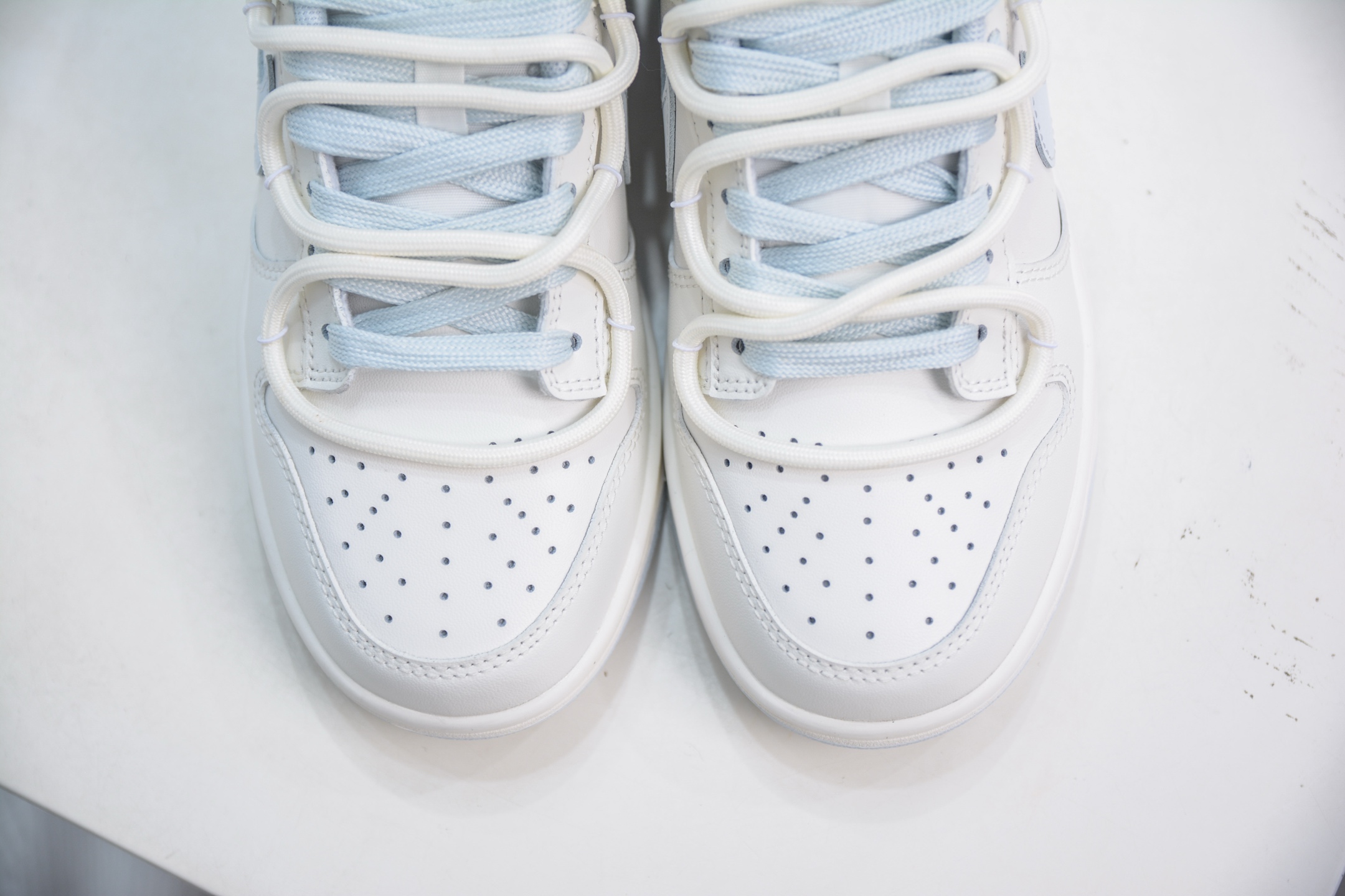 Nike Dunk Low 'First Light Blue' Sneakers - Stylish and Comfortable 9 i1750859368019 3112 0 8