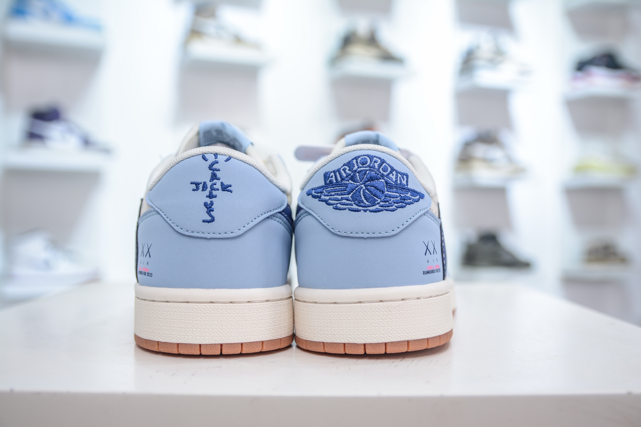 TS x Air Jordan x Kaws AJ1 Low White Blue 2 i1750859459962 8928 0 1