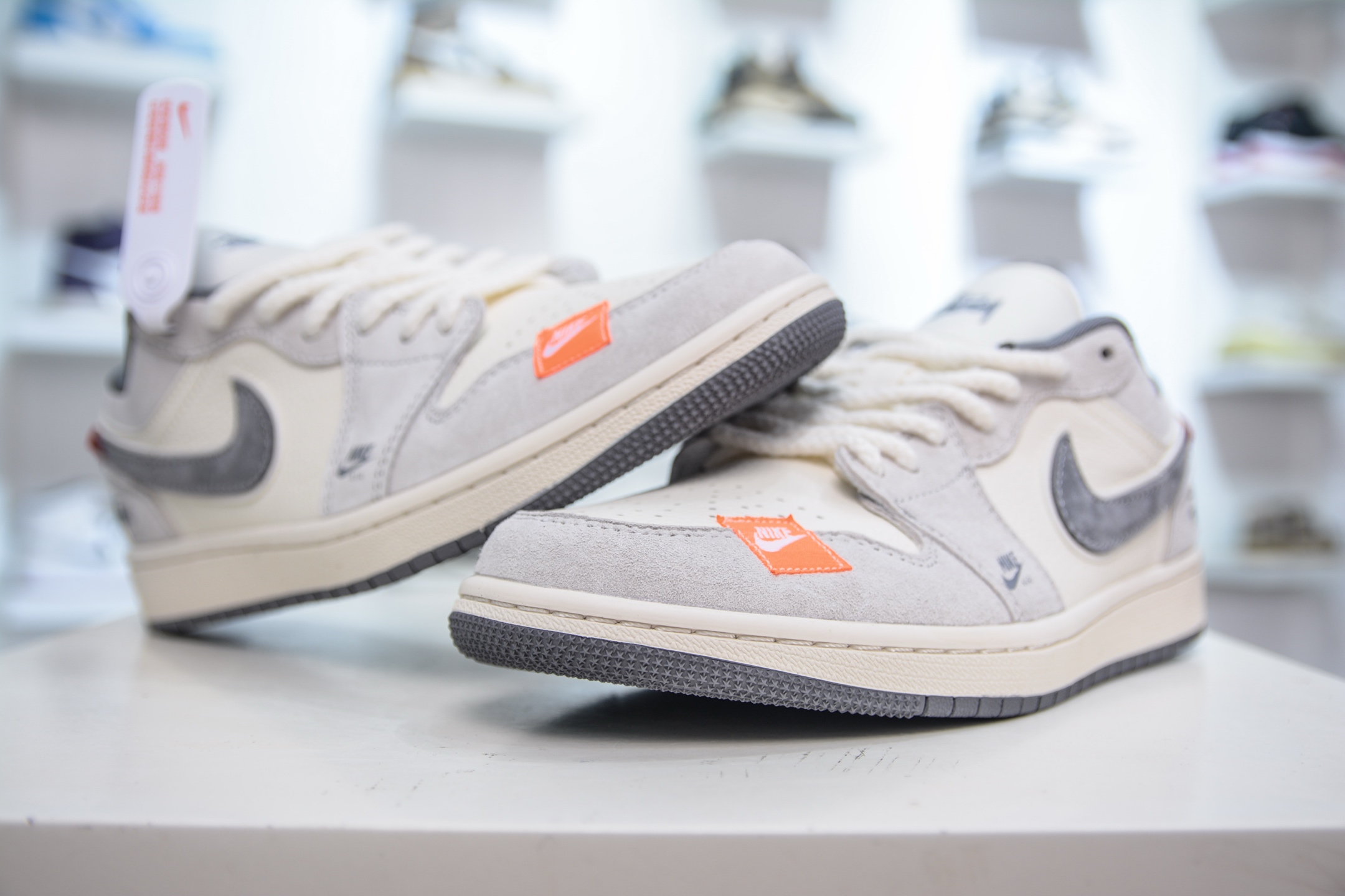 Air Jordan 1 Retro Low Stussy Supreme Collab - Cream/Grey, Sizes 36-45 4 i1750859519685 313 0 3
